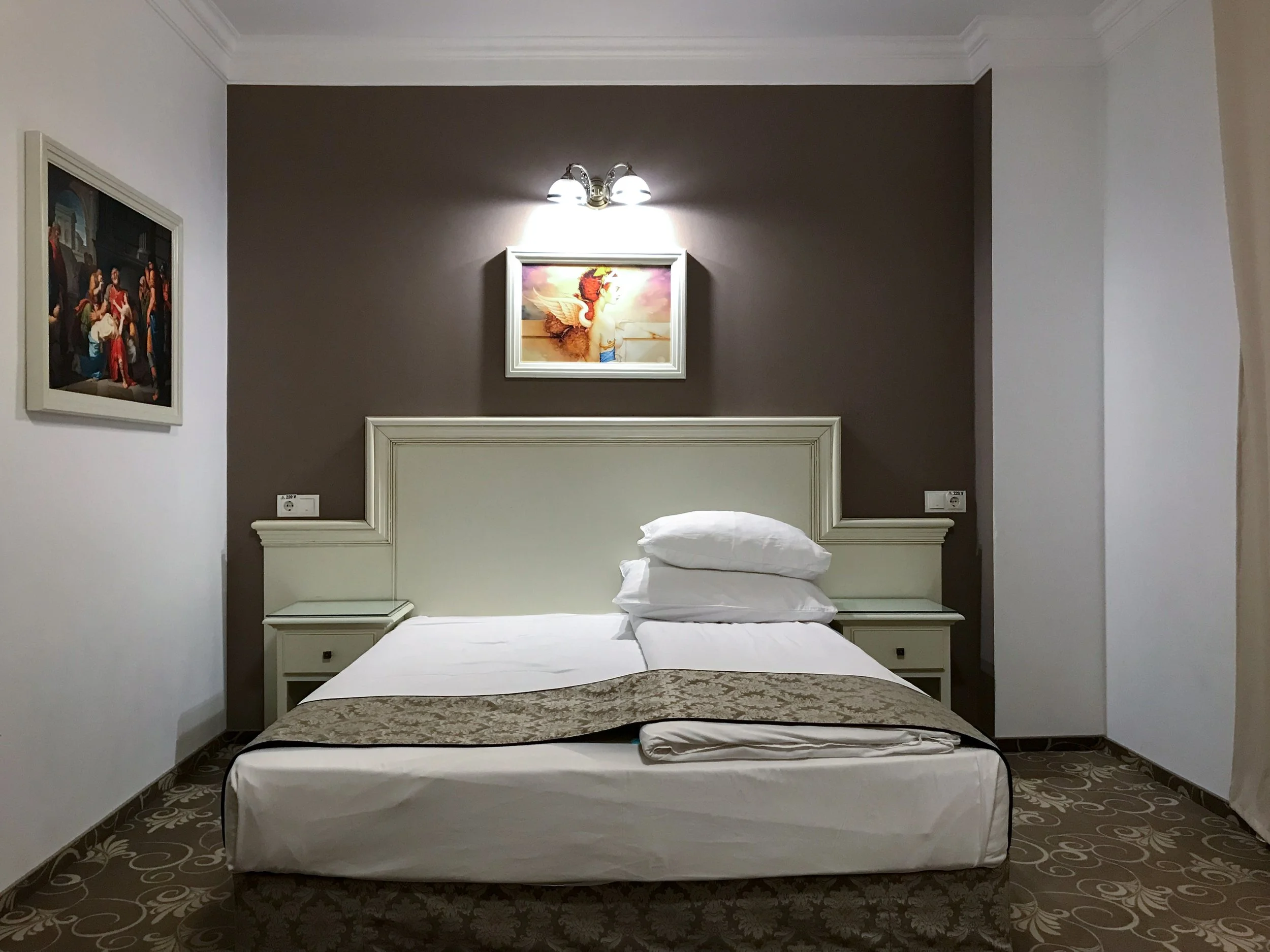 Rooms 013.jpg