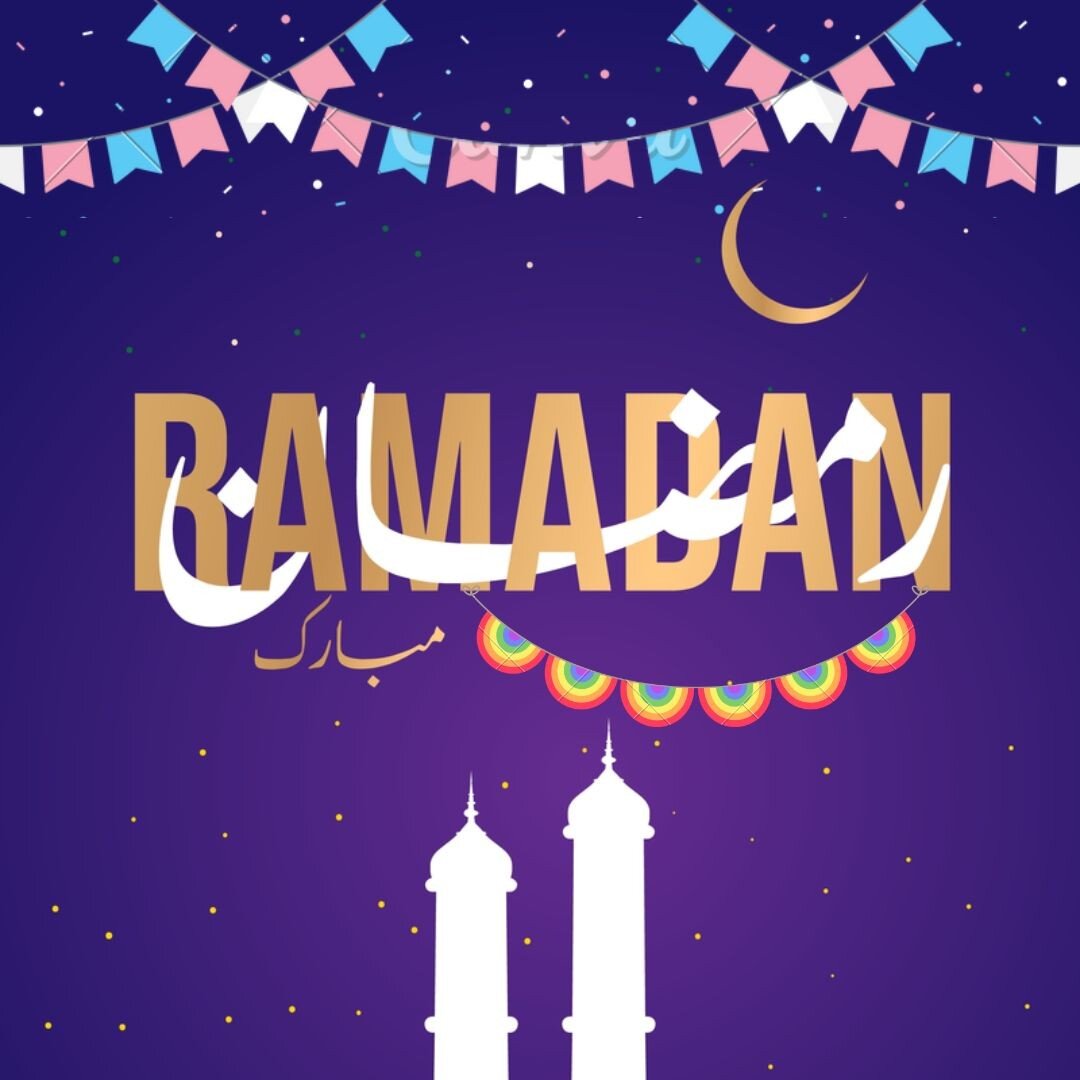 I dag markere starten p&aring; Ramadan som er den hellige m&aring;neden for muslimer. Mange markerer dette med faste mellom soloppgang til solnedgang, b&oslash;nn og tid med venner og familie🌙
For de av oss som er skeive muslimer kan denne m&aring;n