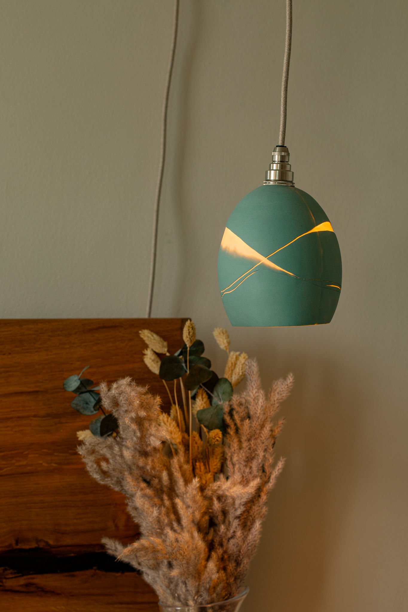 hanging lights bedroom.jpg