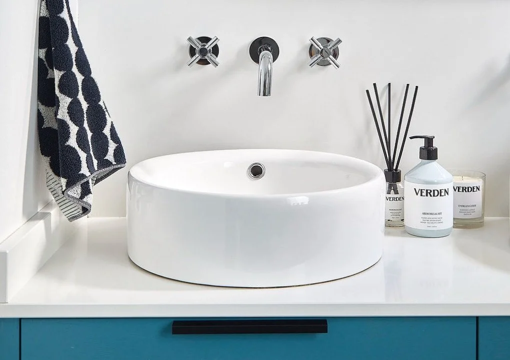 Bathroom-Basin-Macfarlane-Van-der-Heul.jpeg