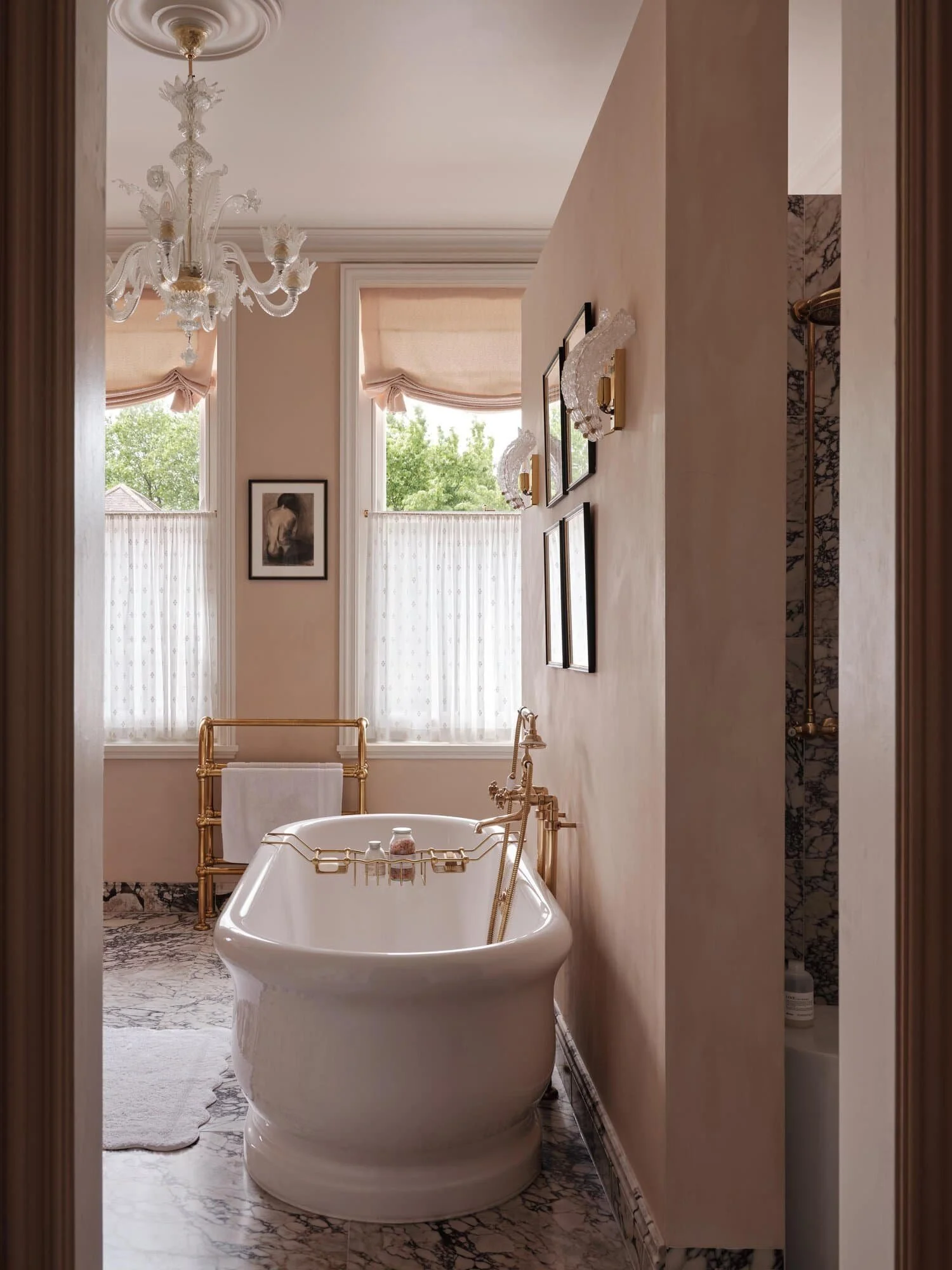 Bathroom-Bath-Shower-Macfarlane-Van-Der-Heul-MvdH.jpg