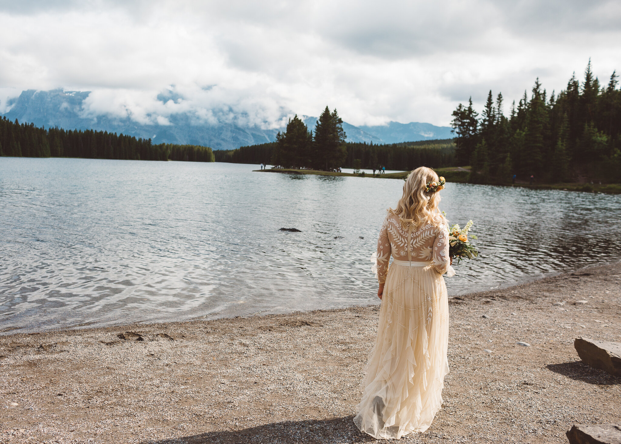 Two-Jack-Lake-Elopement-Wedding-Photography-27.jpg
