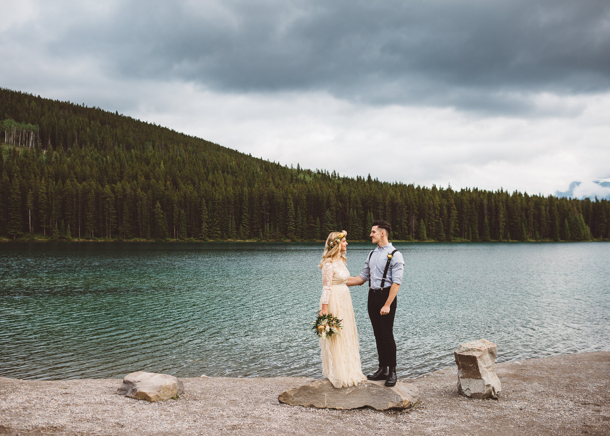 Two-Jack-Lake-Elopement-Wedding-Photography-100.jpg