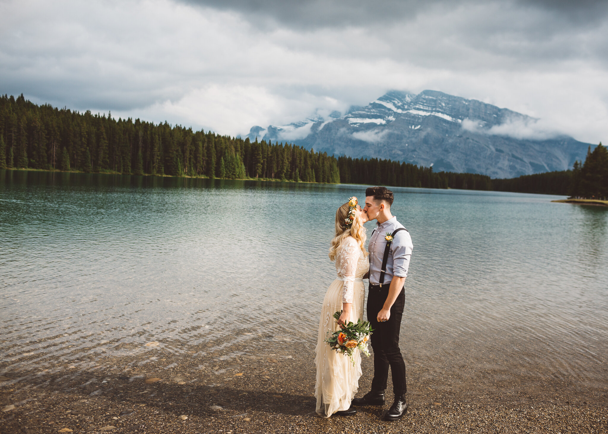 Two-Jack-Lake-Elopement-Wedding-Photography-109.jpg