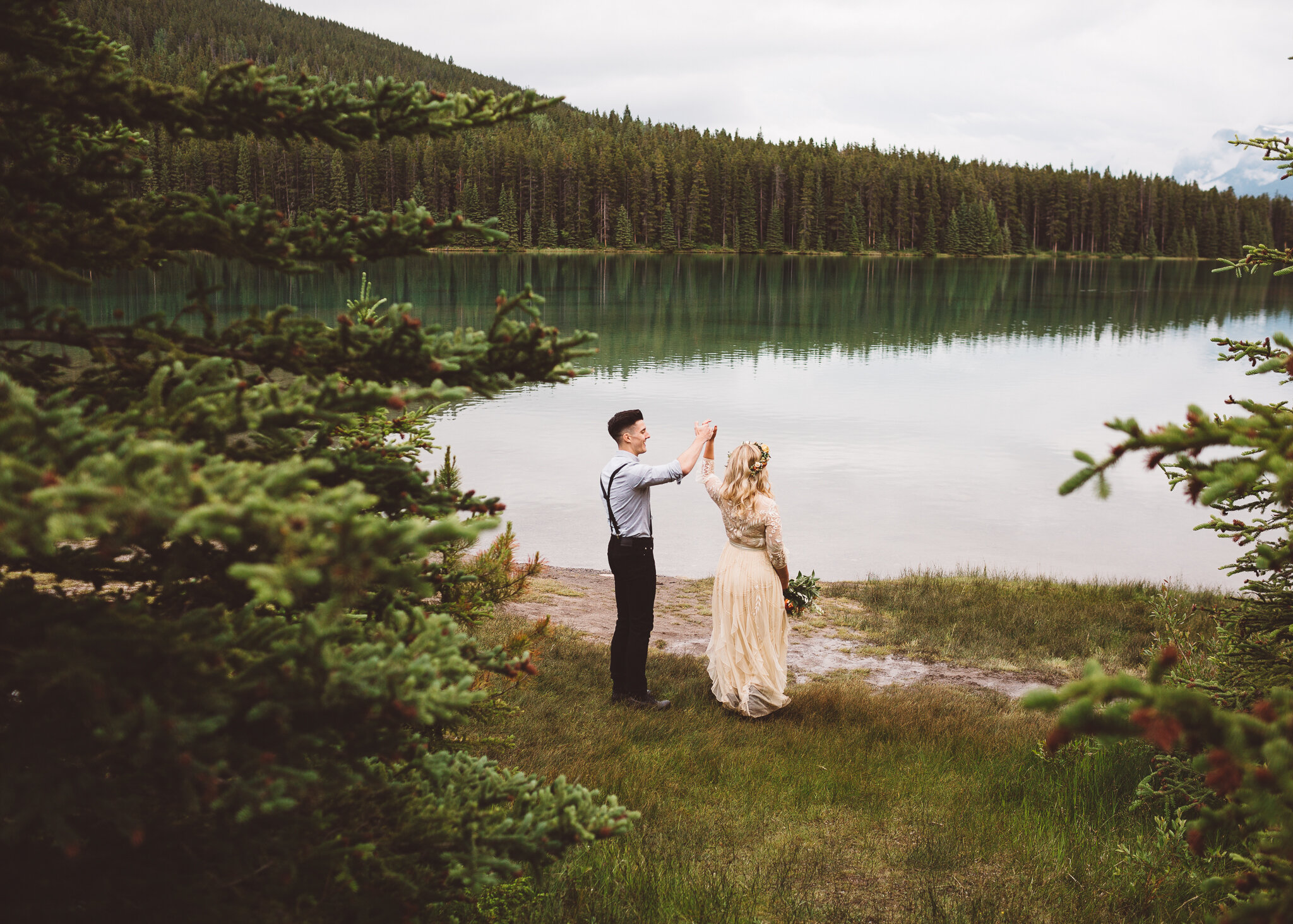 Two-Jack-Lake-Elopement-Wedding-Photography-122.jpg