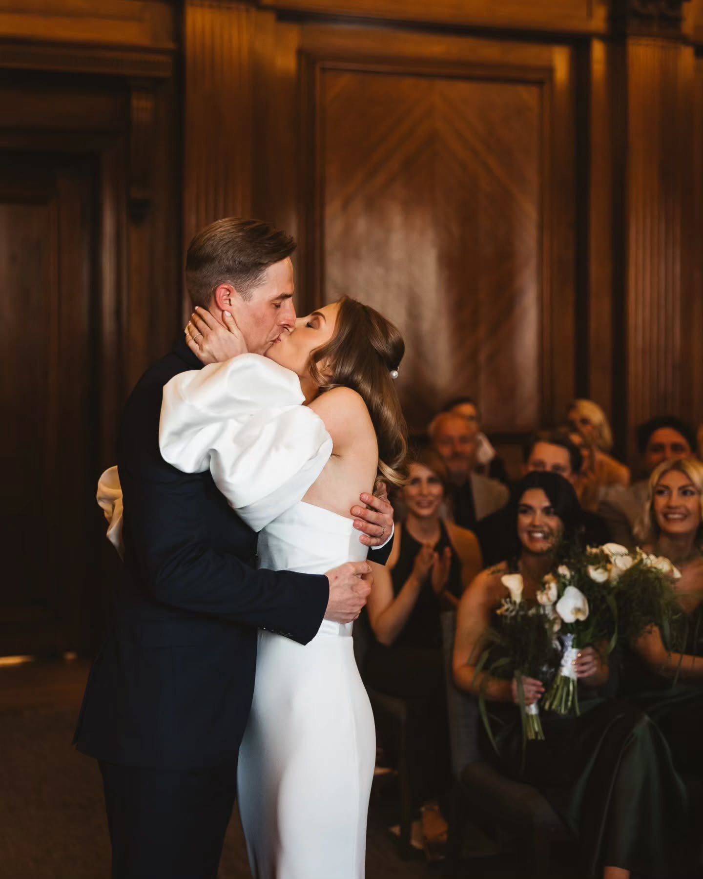 Couldn't resist a few more of this stunning London wedding! 🖤

@adaytorememberlondon 
@greyhoundmarylebone
@solacelondon 
@sariamariemua
@hairbykirstysanwell 
@contentinlove
@pickalilyflorist.co.uk 
@_mytypeonpaper_ 
@rosehamiltonmusic 
@clapham_cak