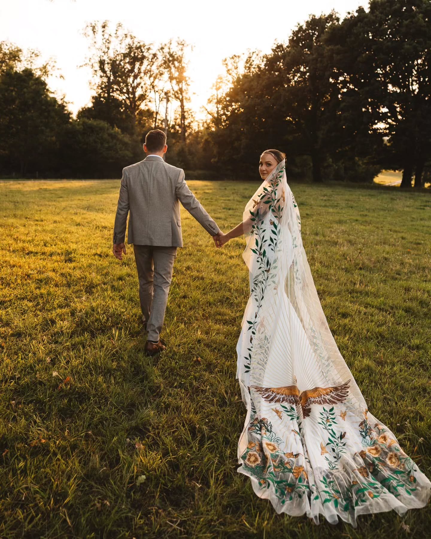 As always, some more. Much love, from a huge oversharer ✌🏻

@wasingweddings
@akristinbridal
@lovelybridelondon
@ruedeseinebridal 
@rubyloubeauty
@stephanie_florist 
@daydreamer_creative_studio
@robyntaylorofficial
@hcvisualsweddingfilms
@pierceandlo