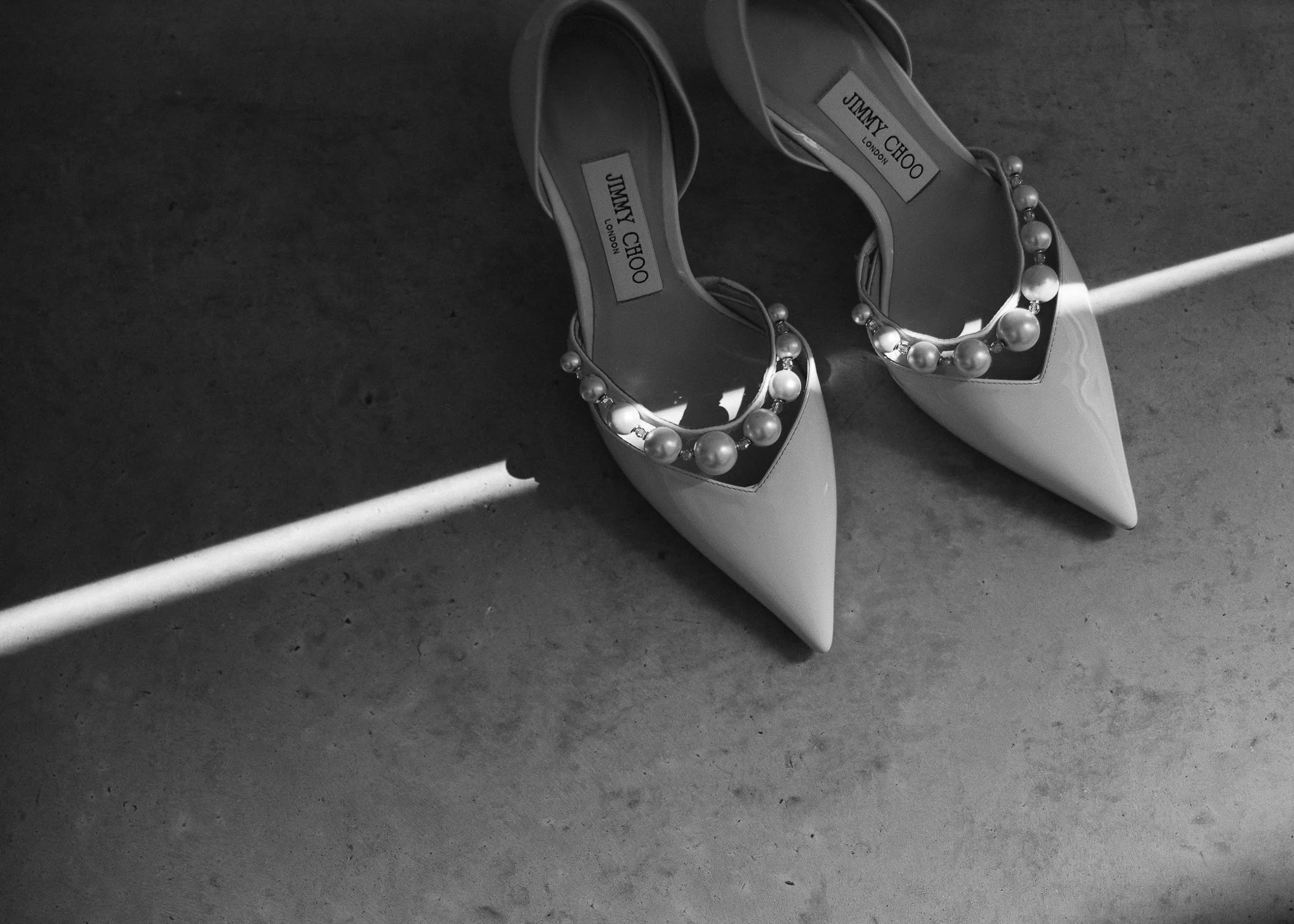 Fun Pink Preston court Wedding Photography-4.jpg