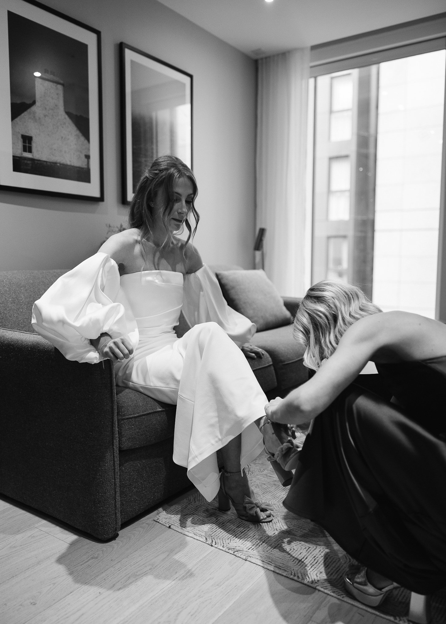 Modern Relaxed Marylebone Italian Greyhound Wedding-9.jpg