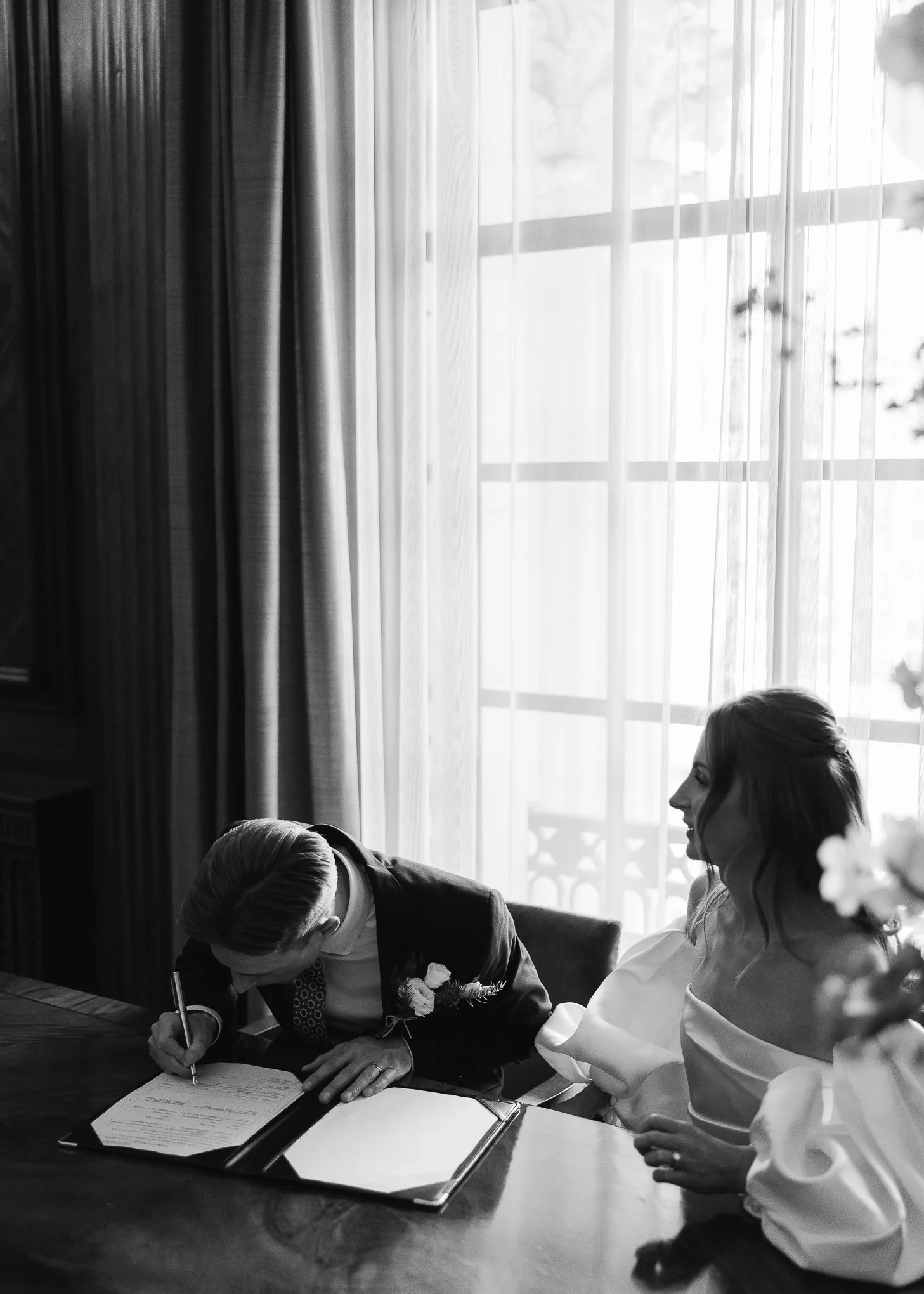 Modern Relaxed Marylebone Italian Greyhound Wedding-47.jpg