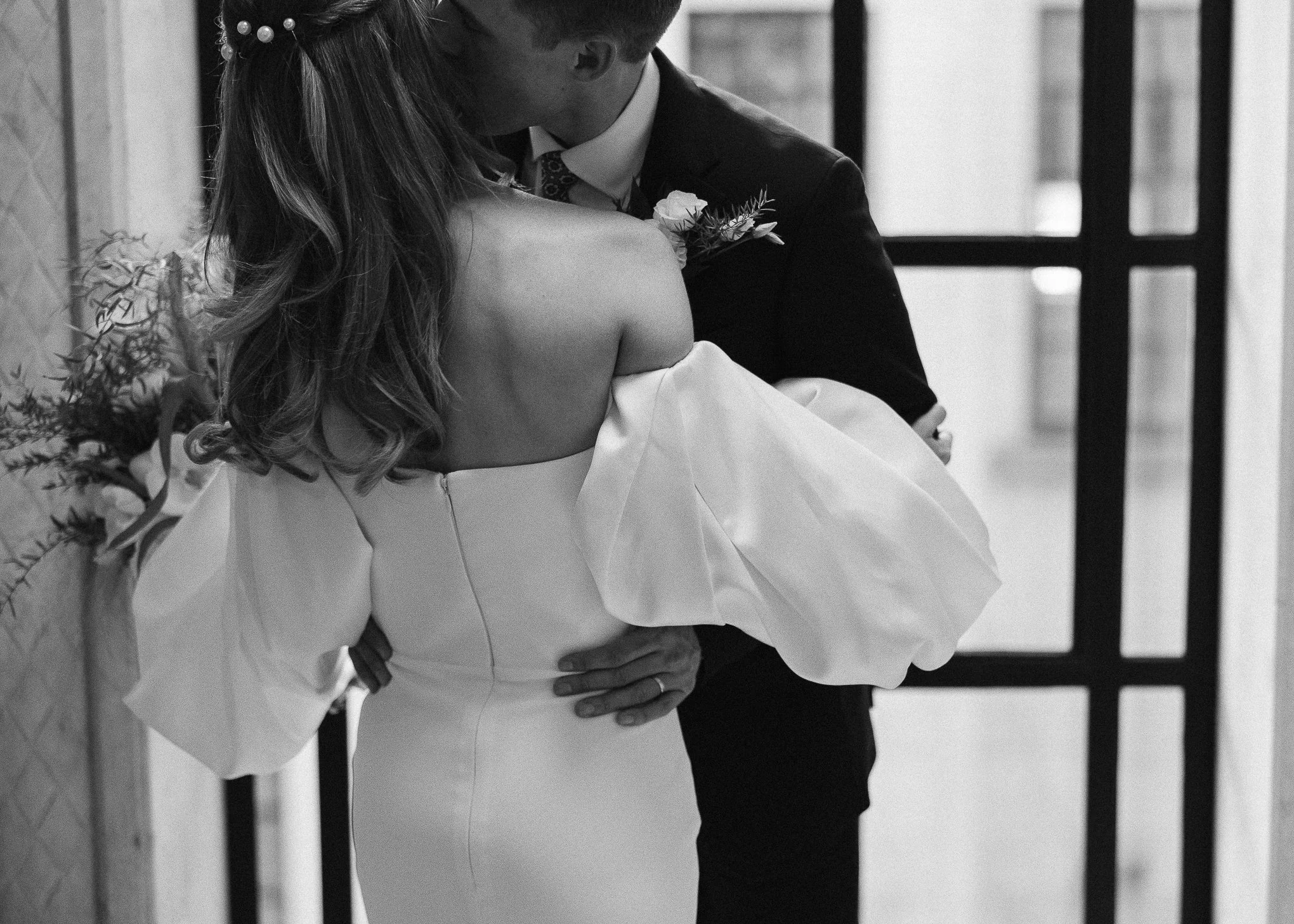 Modern Relaxed Marylebone Italian Greyhound Wedding-57.jpg