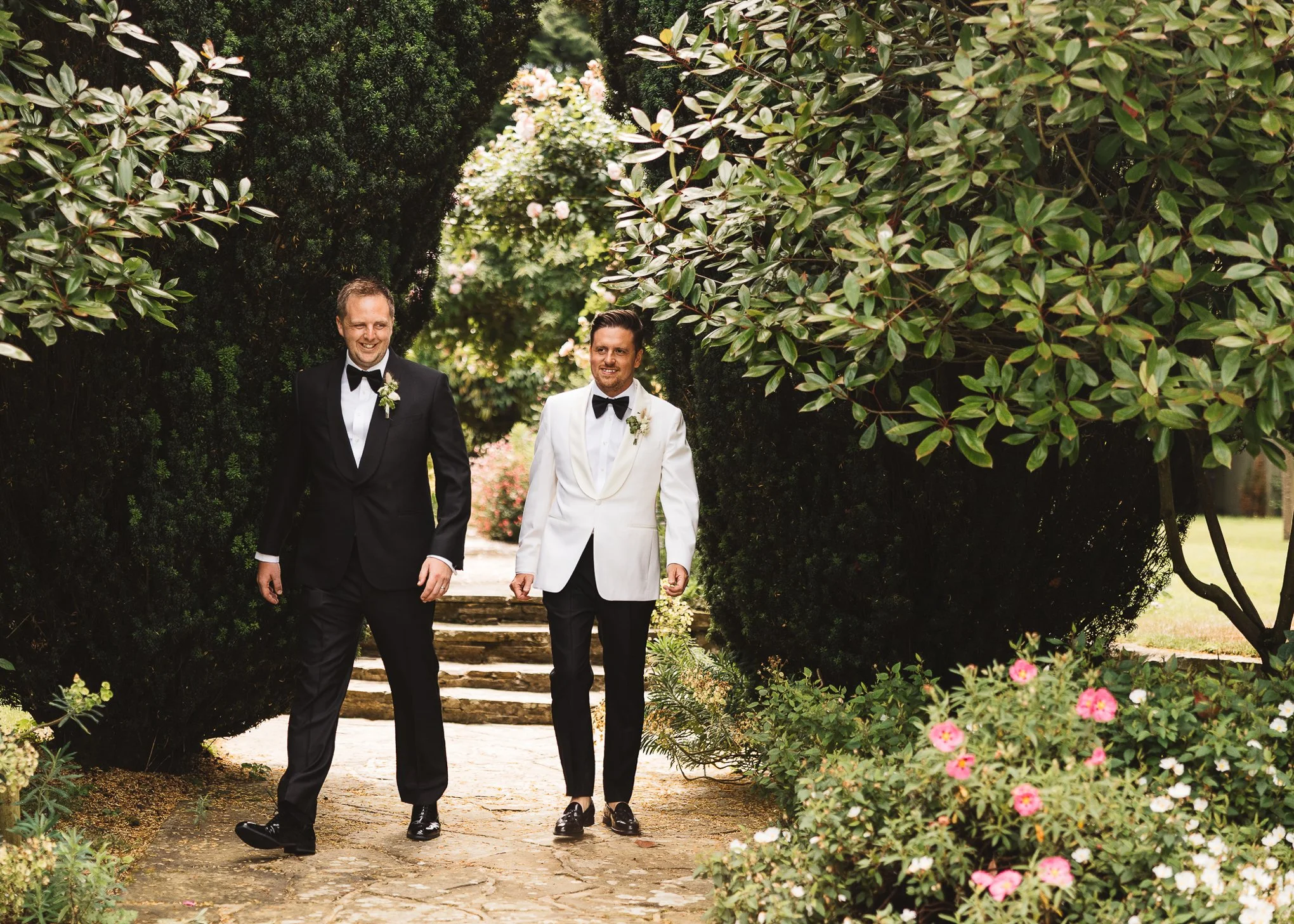 Modern energetic black tie hayne house wedding photography-33.jpg