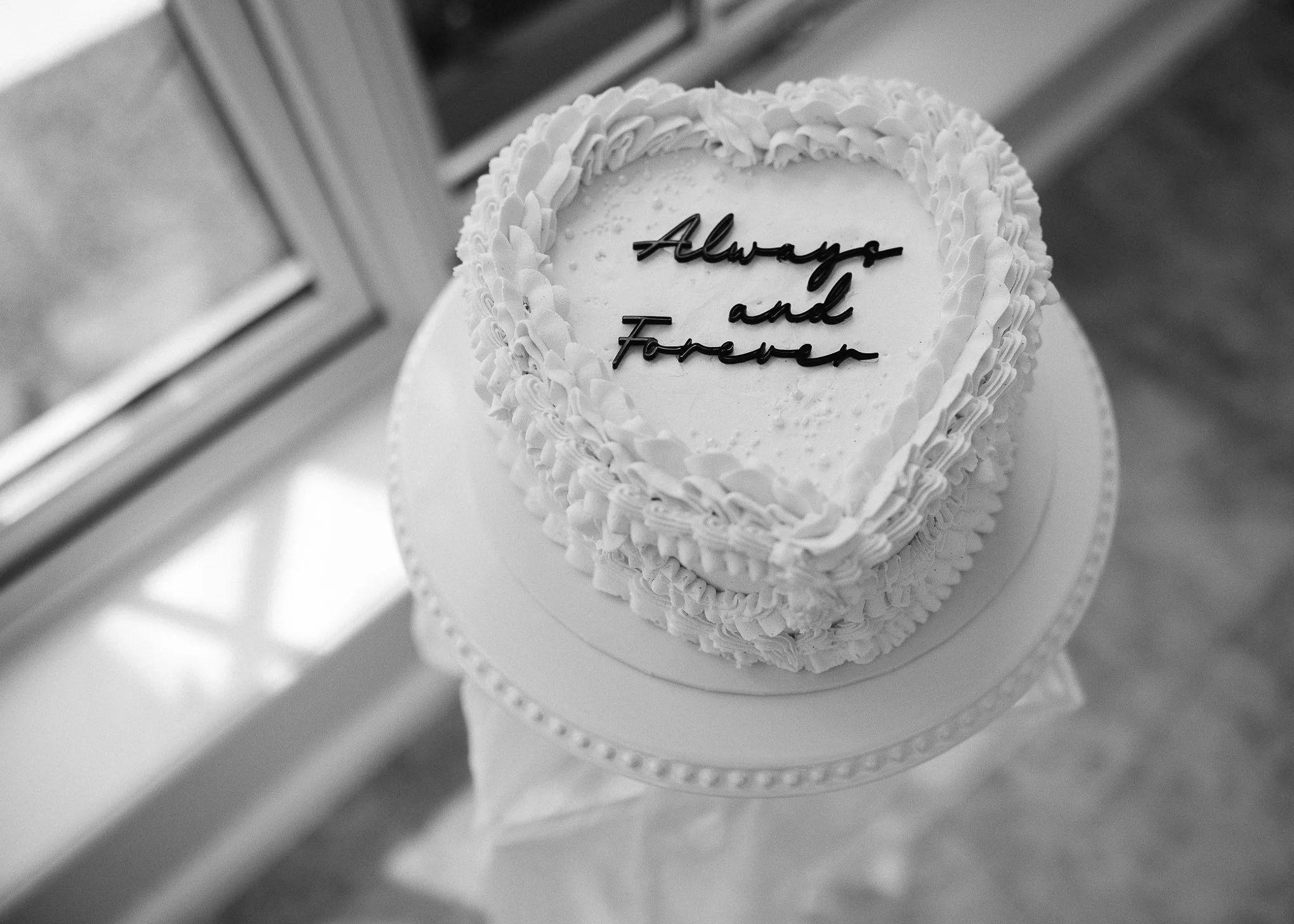 Modern energetic black tie hayne house wedding photography-64.jpg