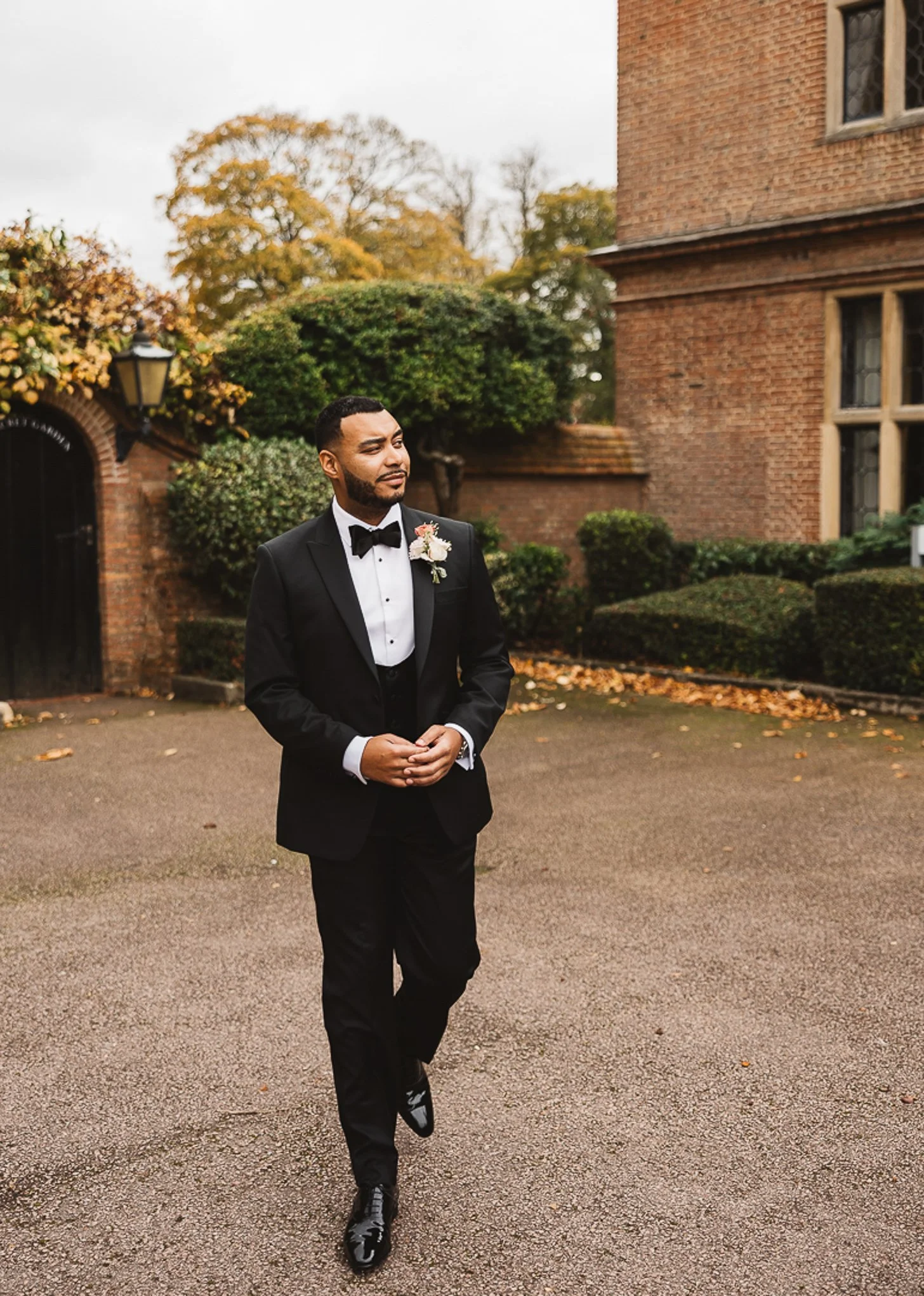 Elegant black tie Horwood House Wedding Milton Keynes-5.jpg