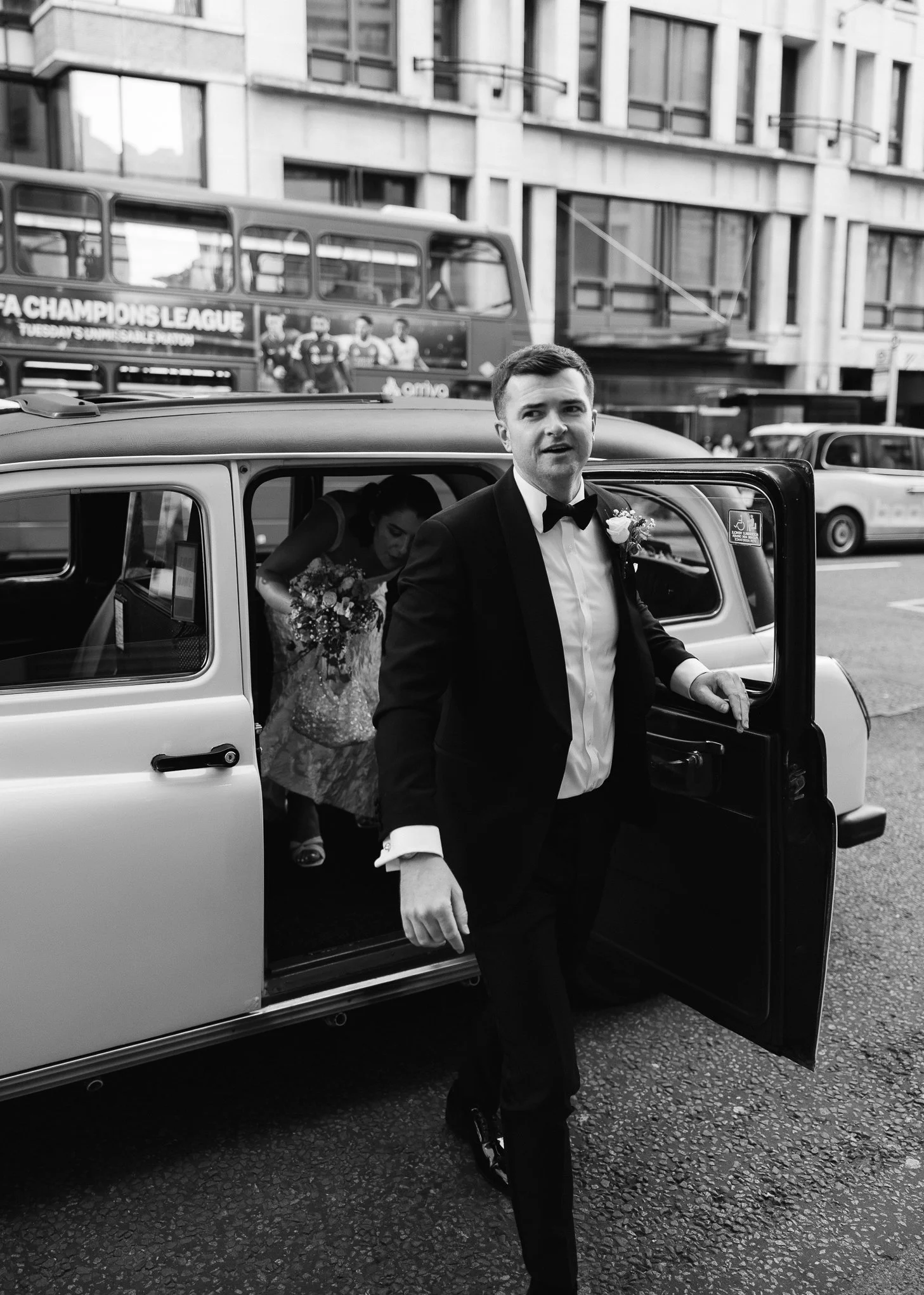 Stylish black tie Marylebone and Wagtail rooftop wedding photography-53.jpg