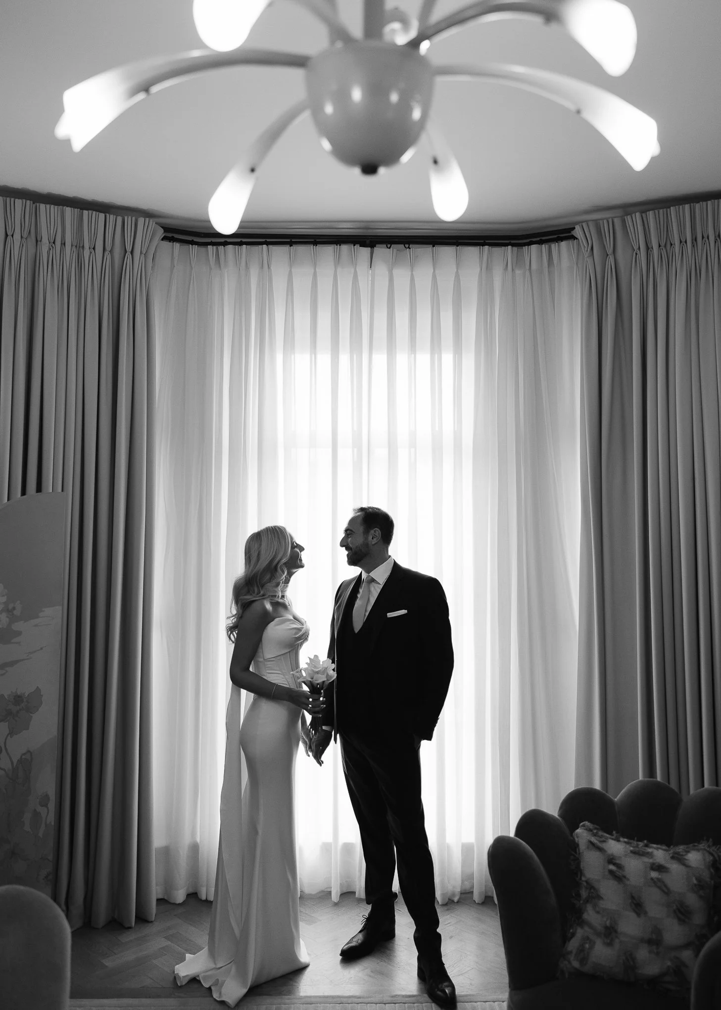 Elegant modern intimate Chelsea Town Hall Ivy Garden Wedding Photography-6.jpg