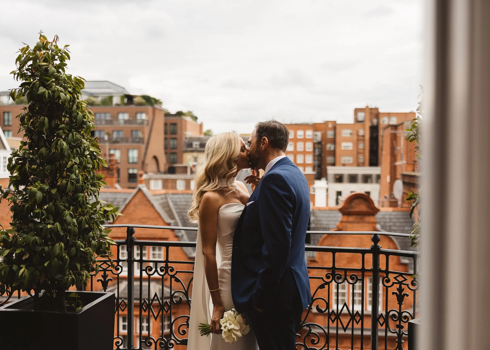 Elegant modern intimate Chelsea Town Hall Ivy Garden Wedding Photography-19.jpg