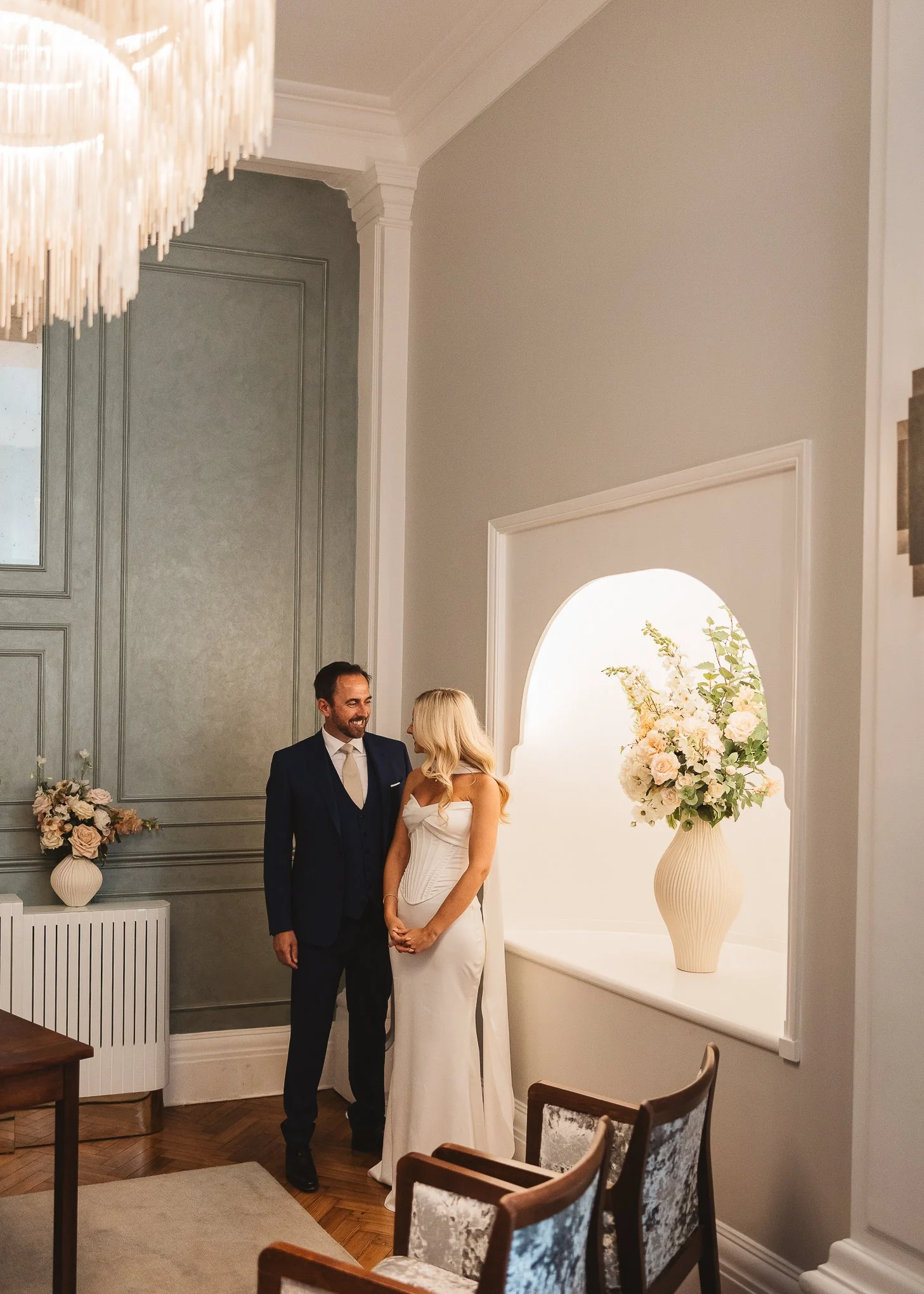 Elegant modern intimate Chelsea Town Hall Ivy Garden Wedding Photography-70.jpg