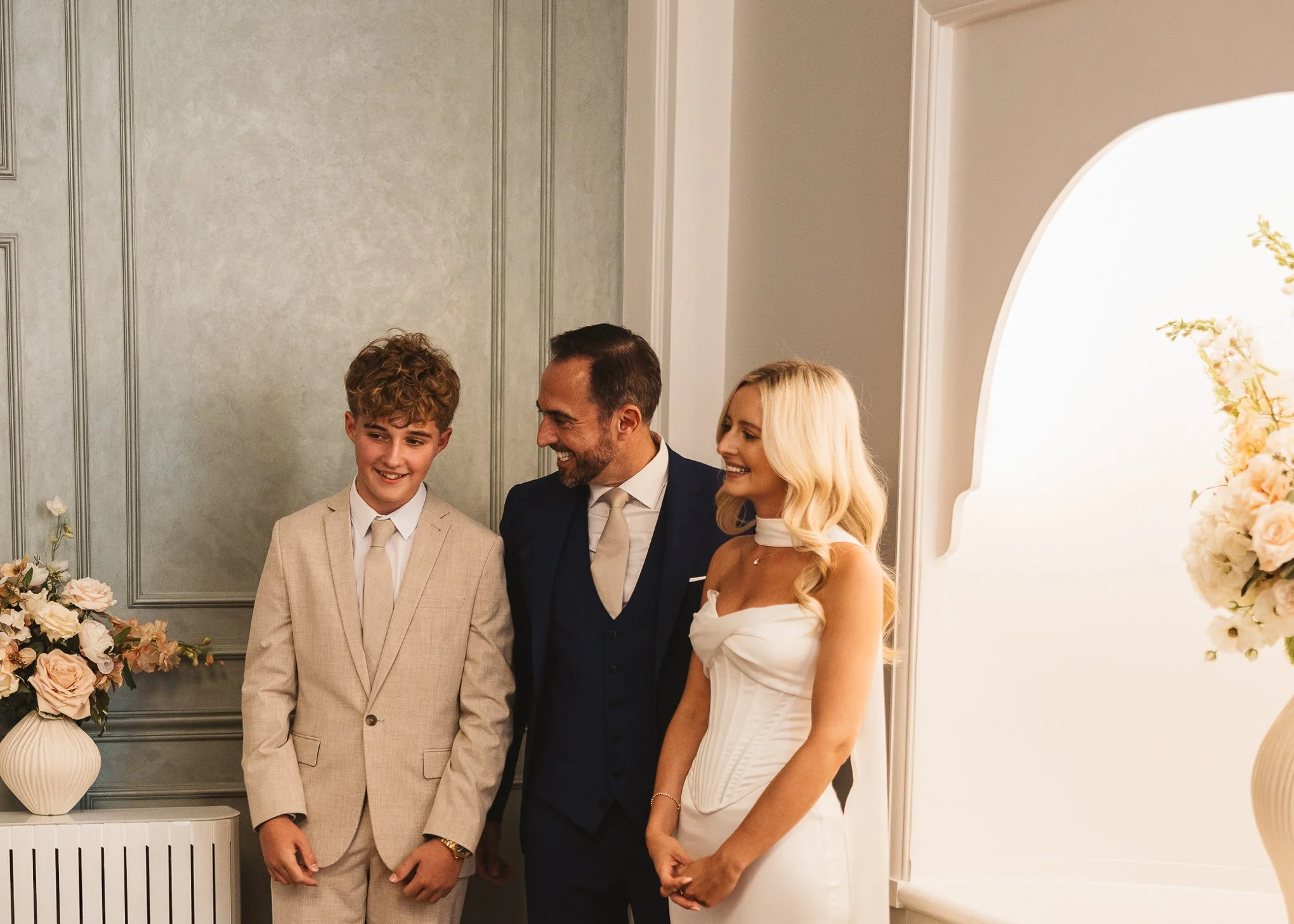 Elegant modern intimate Chelsea Town Hall Ivy Garden Wedding Photography-71.jpg