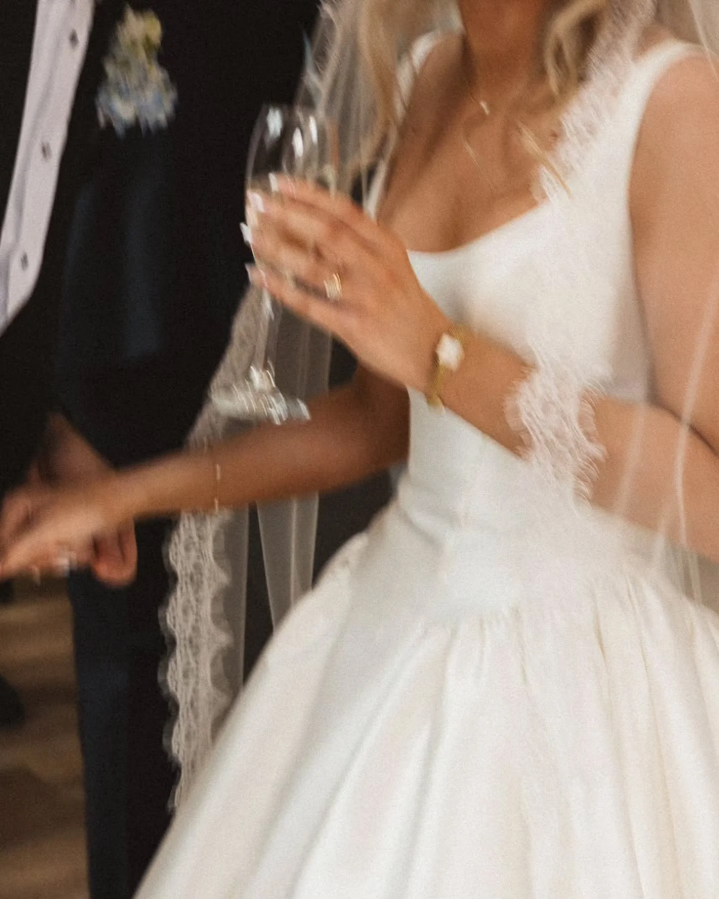 AND IT FEELS LIKE SUMMER 💛

Anyone else absolutely loving this weather?! Just me?!
I can't wait for all my summer weddings this year! Bring it on! 

@theorangerymaidstone 
@millanova
@dressdreamsbridal
@hollyannbridal
@whiteandwinsome 
@glowevents_u