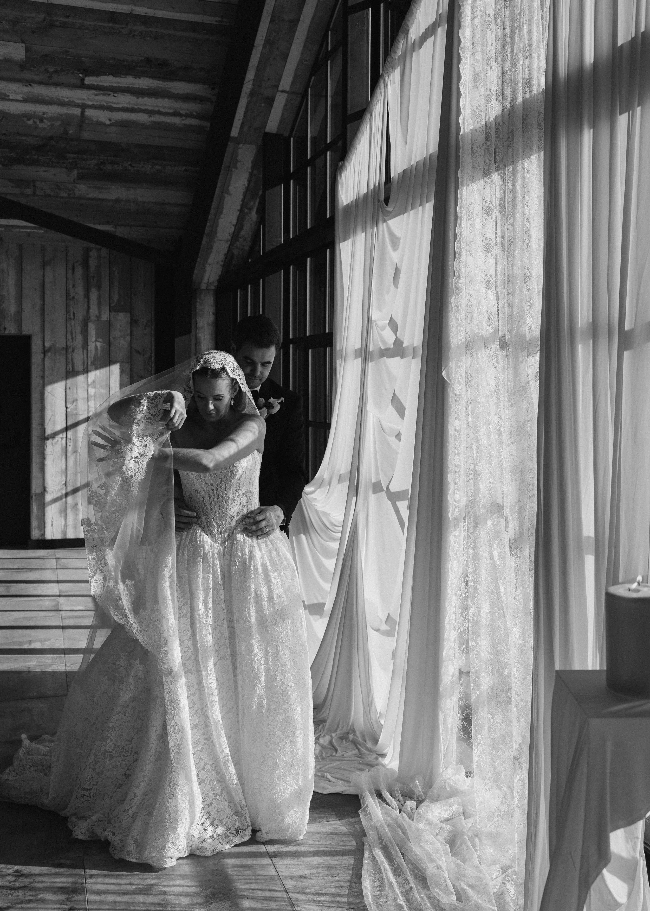 Hollie Carlin Photography - Styled Shoot Botley Hill Barn-80.jpg