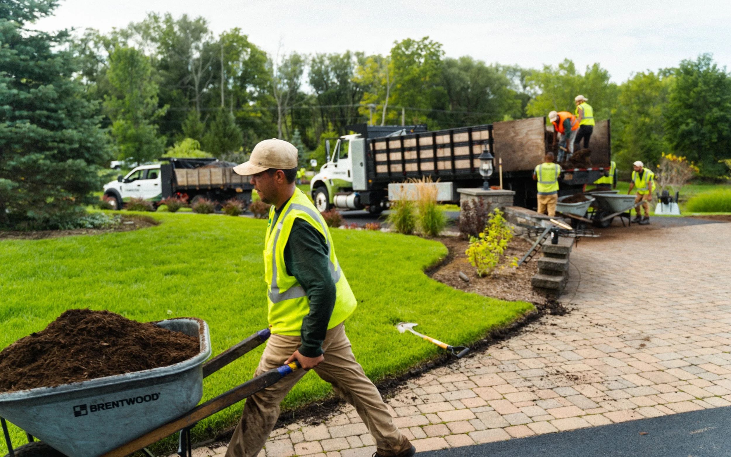 Rochester ny commercial landscape maintenance snow removal