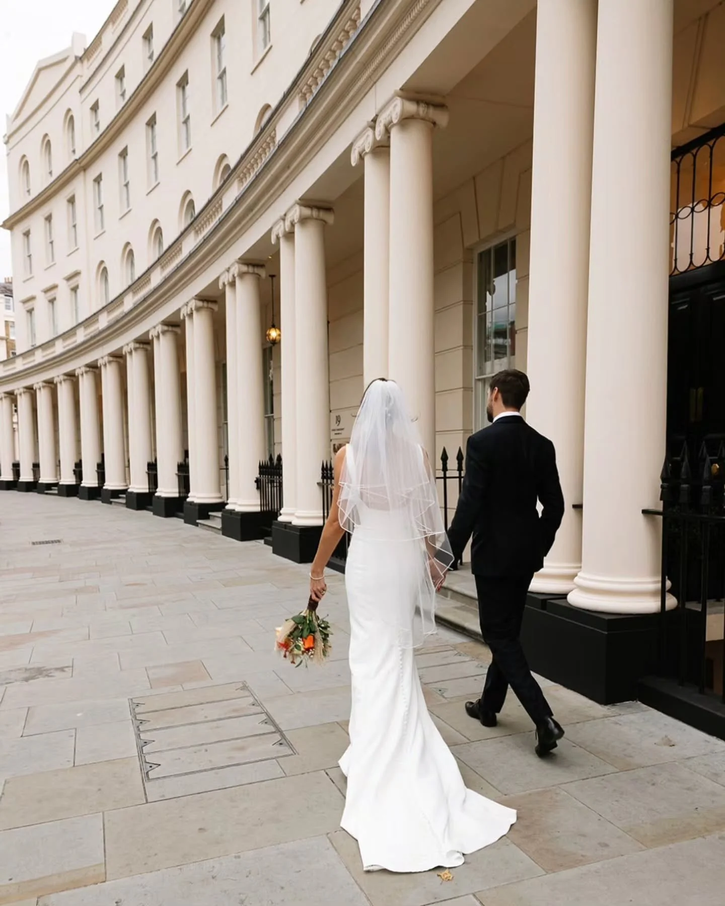 An intimate London wedding at Marylebone Town Hall - My favourite! 🤍

Looking forward to being back here next week and  many more times next season 🥰 

@thegreenhouses_ 
@omth_weddingphotos 

#londonweddingphotographer
#londonweddingphotography 
#i