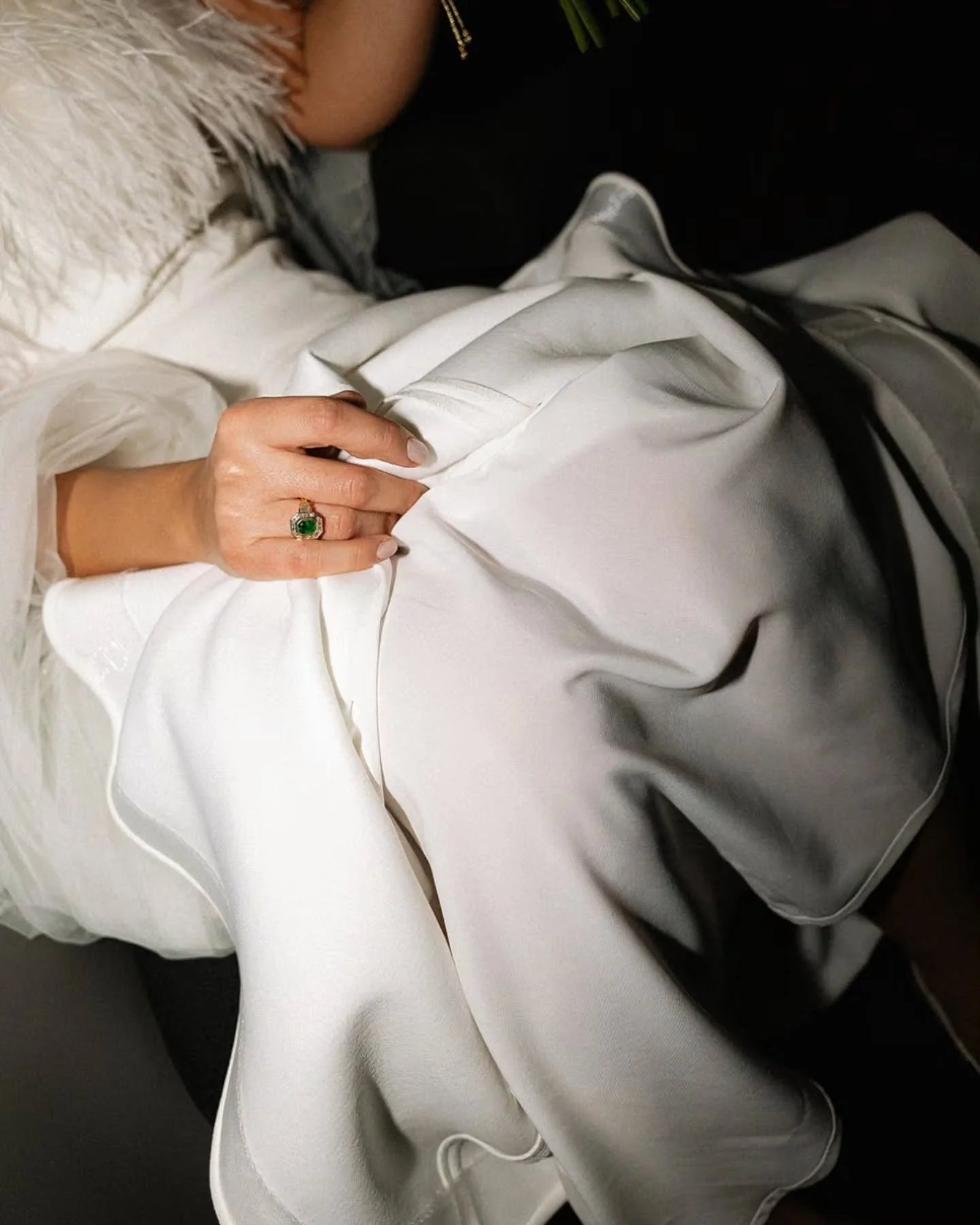 Give me the tiniest details and I&rsquo;ll give you the whole story 🤍

It&rsquo;s always the shoes for me. Or the menus. The candles. The dress.
⠀
Because when I&rsquo;m photographing a wedding, I&rsquo;m not just looking at the big moments. Details