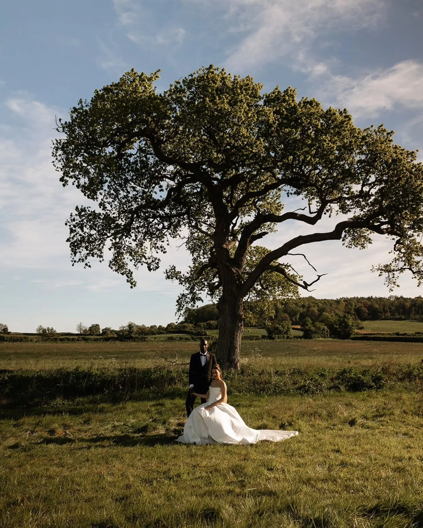 A few more frames from this incredible venue 🤌

Planner&nbsp;@byhannahbaskett
Planner&nbsp;@melissameganphotography
Venue&nbsp;@minerva_vines_
Florist&nbsp;@thewaytobloom
Make Up&nbsp;@rubyloubeauty
Hair&nbsp;@francescabridalhair
Stationery @sundown