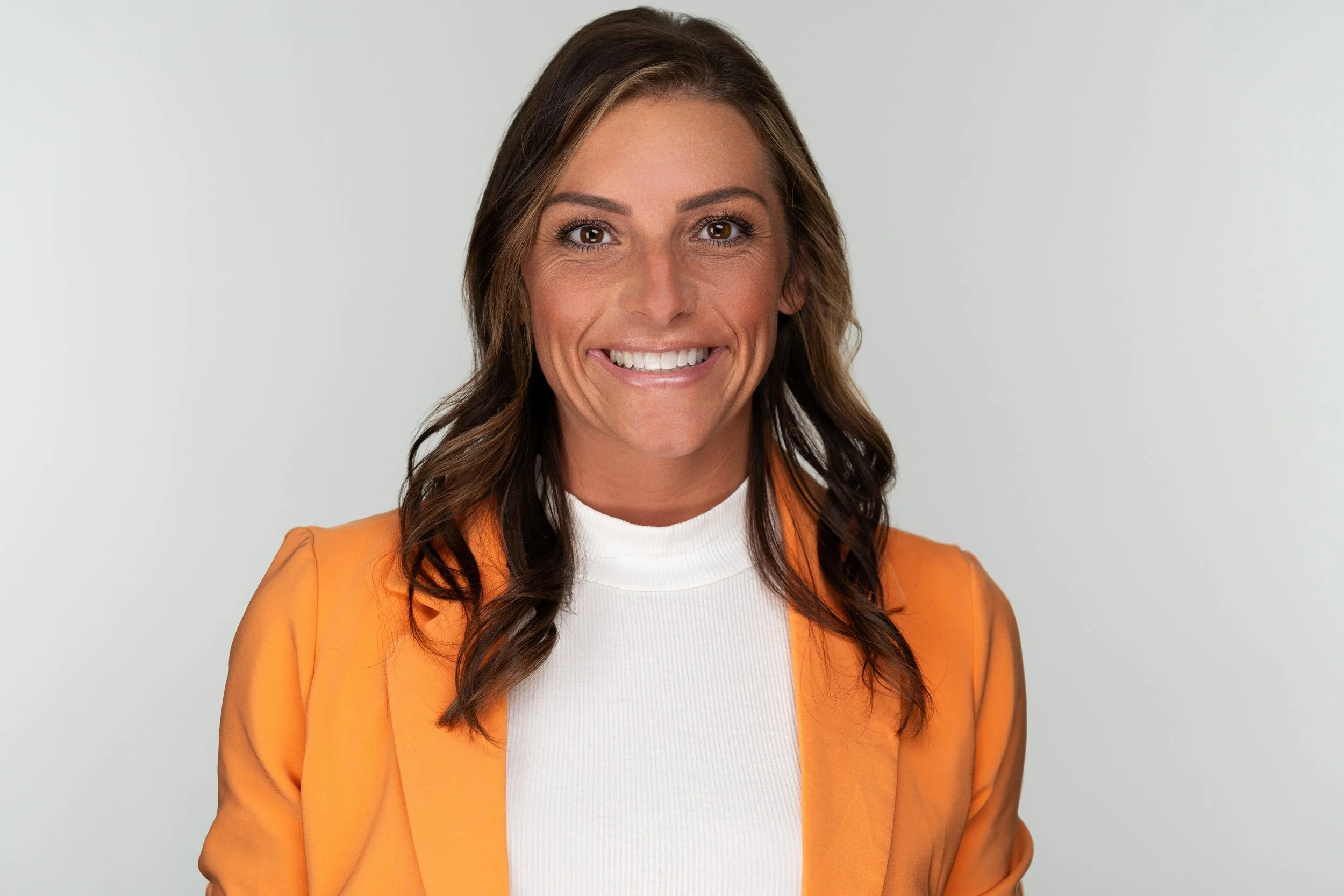 Muriel Headshot-2.jpg