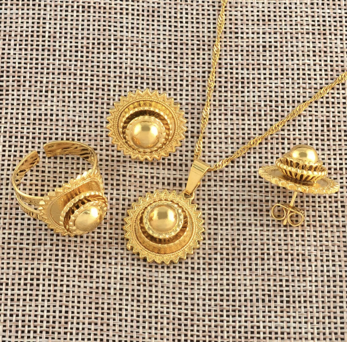 6FB22342-639B-4800-9FEE-3ACBC3FA2766