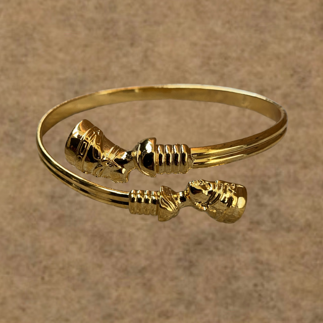 02ED7B56-5900-49CA-9DFE-41A3C48092FA