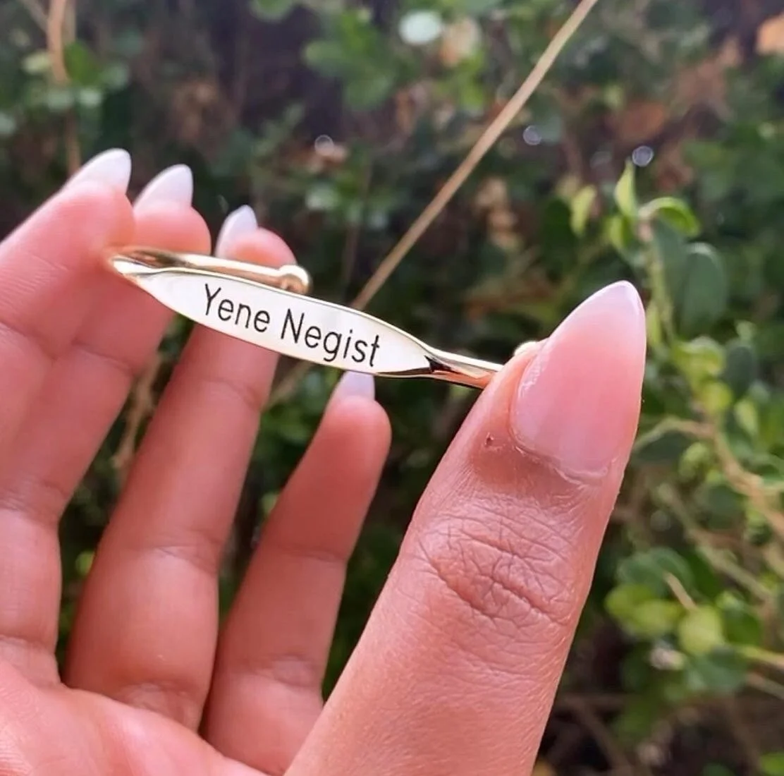 7A21C06E-F370-400A-8C0A-A082FDE88CFB