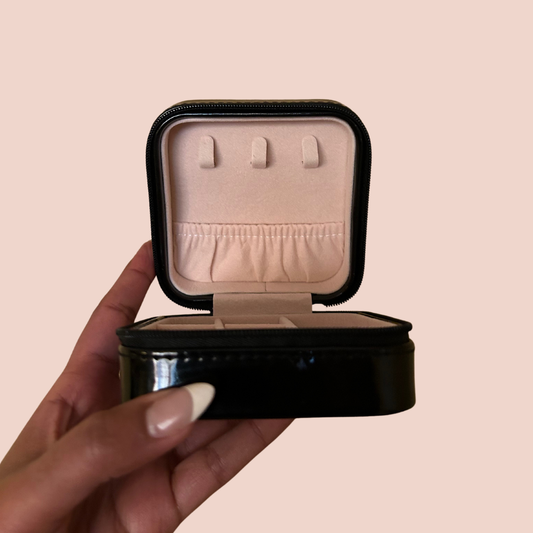 3027A9E6-00B2-4CD5-9664-B943A640BFAB