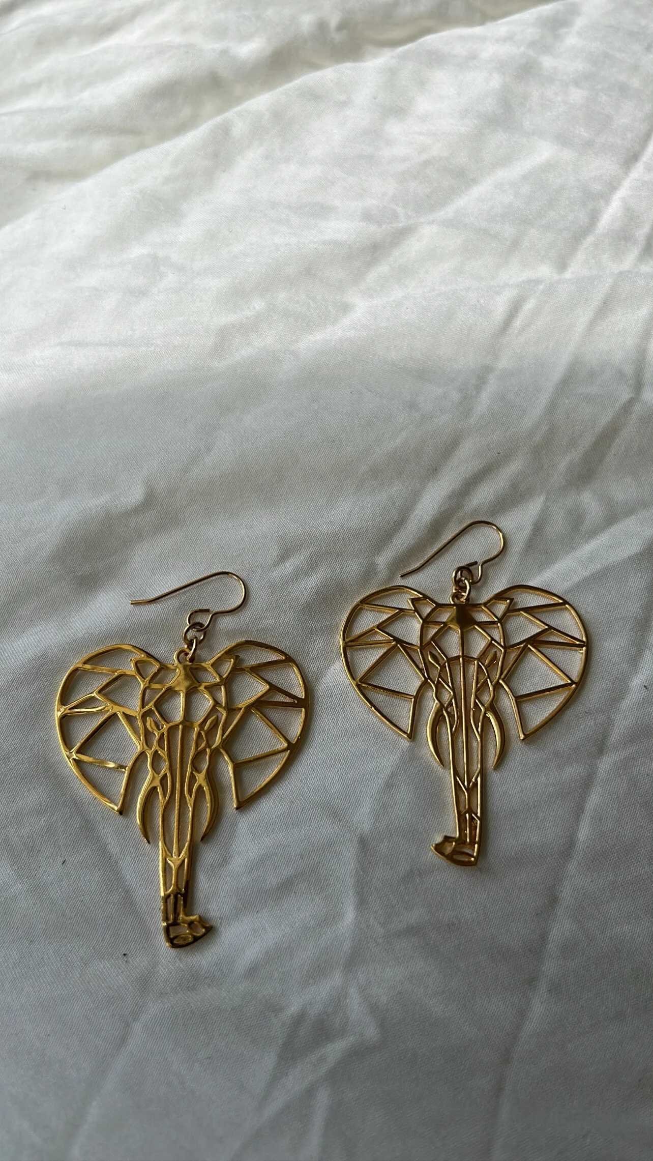 6452C153-A6CD-47AA-BE92-F2AB4B68BF1F