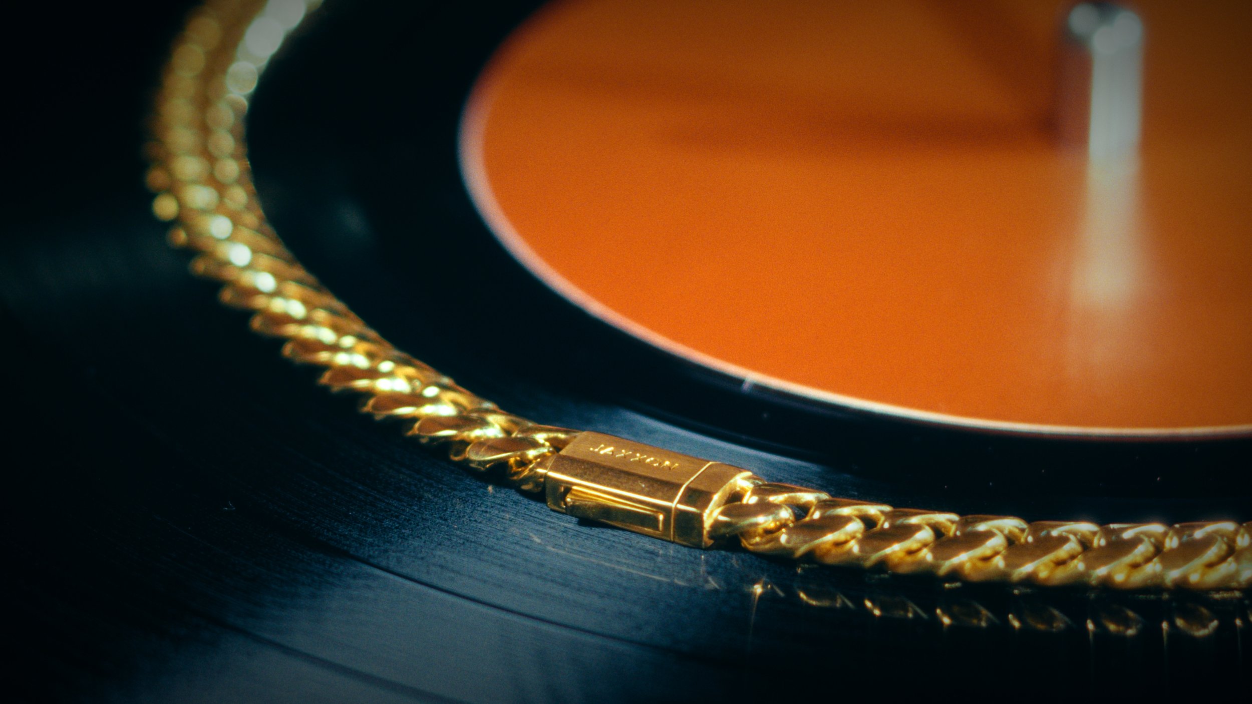 Still 2025-11-21 165337_1.2.2.jpg