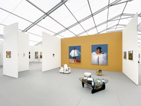 SZG at Untitled Miami Beach 2021
 Read more→