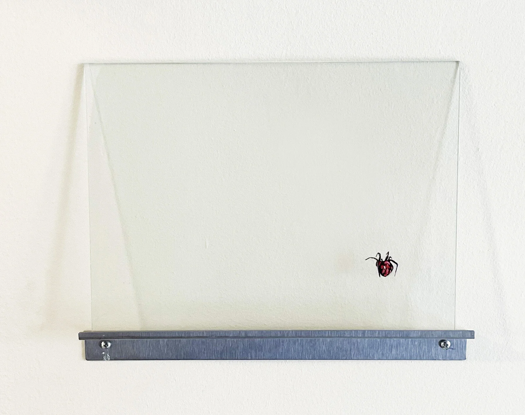 Thomas Levy  Redback piggyback  2021 oil on glass with wooden bracket 12 x 9 inches