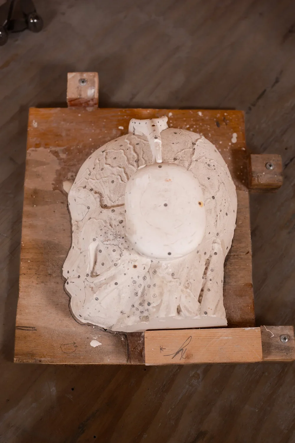HAMZAT INCORPORATED
Anatomy of cyborg (study)
Plaster
11 x 14 x 6 inches
