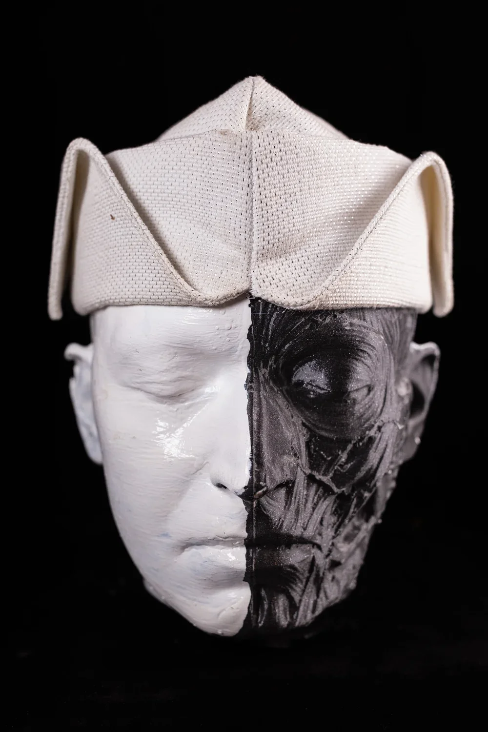 HAMZAT INCORPORATED
ECORSHE3D
Abeti-aja hat, pla filament, paint
8 x 8 x 12 inches