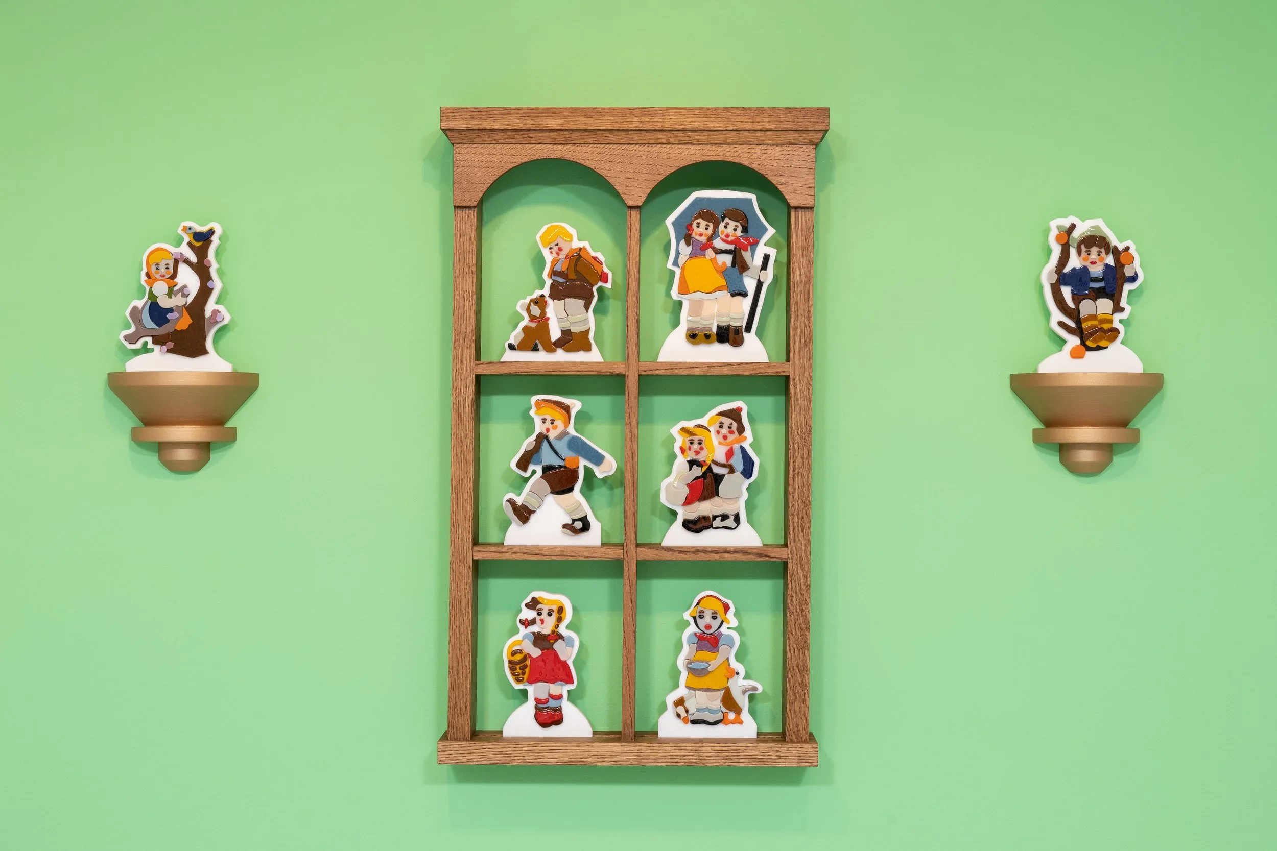 ANN TOEBBE
Margie’s Hummels,  2022
Glass collage and wood
approx. 36 x 36 inches