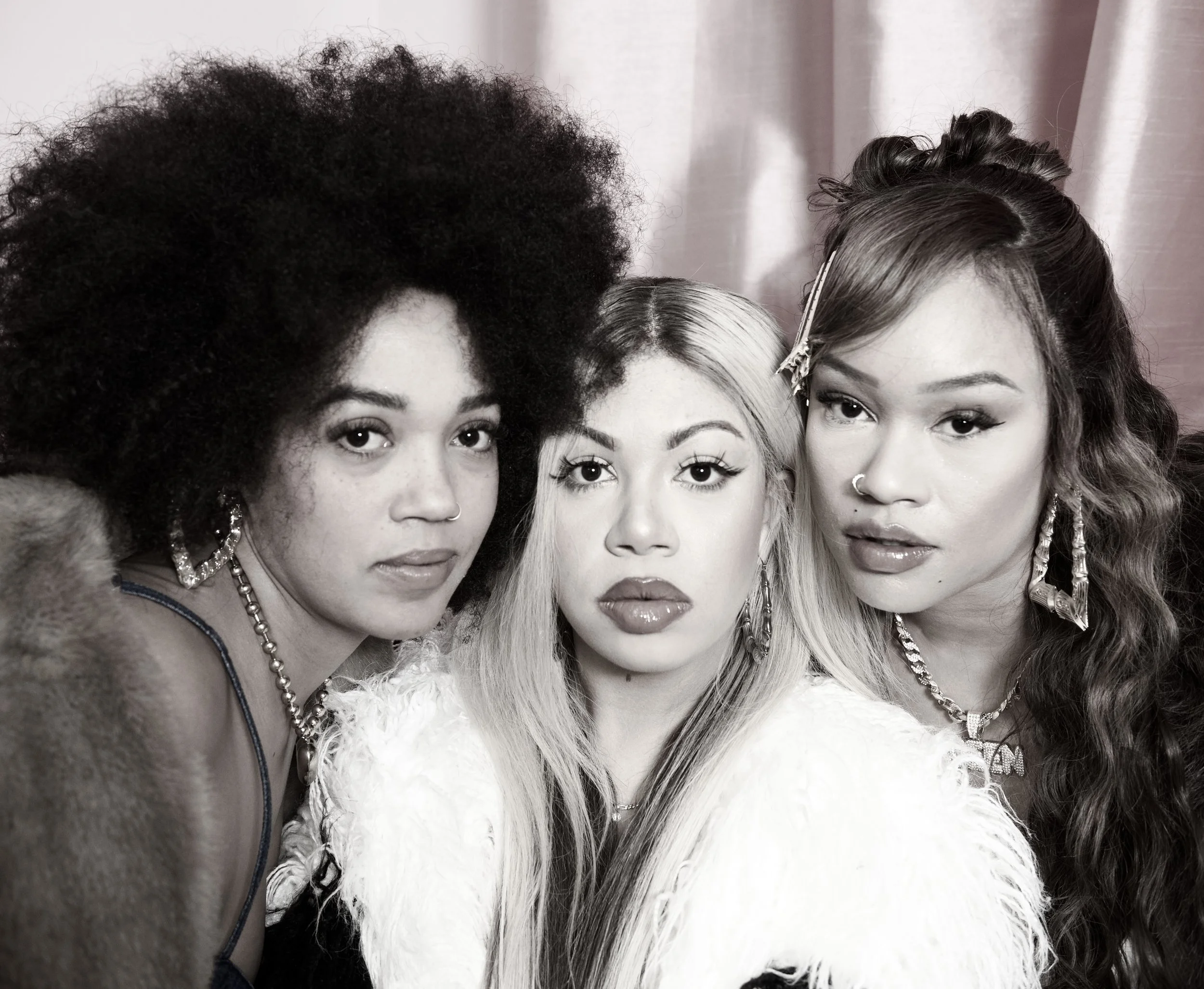salonchronicles.jpg