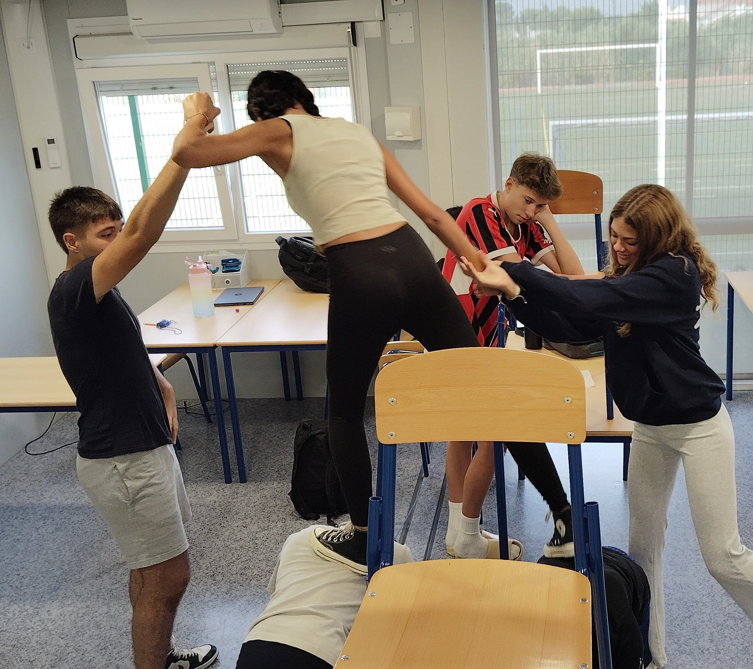 Fostering Social and Emotional Growth | Promover o Crescimento Social e Emocional