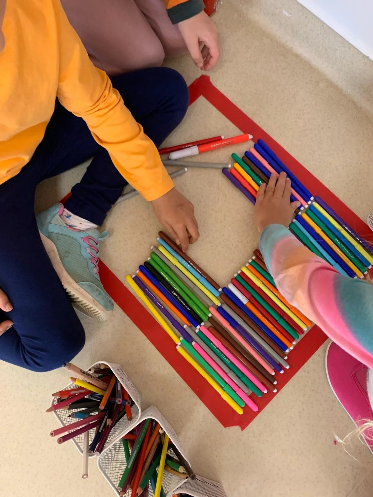 Grade 2 Students Explore Area Through Active Learning | Alunos do 2º ano exploram a Área através de uma aprendizagem ativa