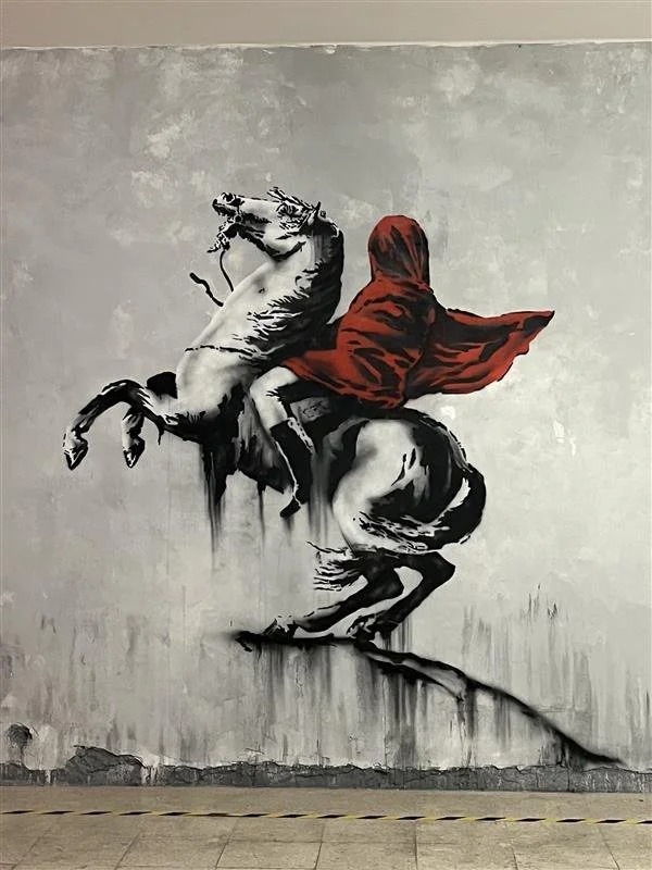 Banksy and Beyond: Grade 11 Discovers Lisbon Street Art | Banksy e Mais: 11.º Ano Descobre a Arte Urbana de Lisboa