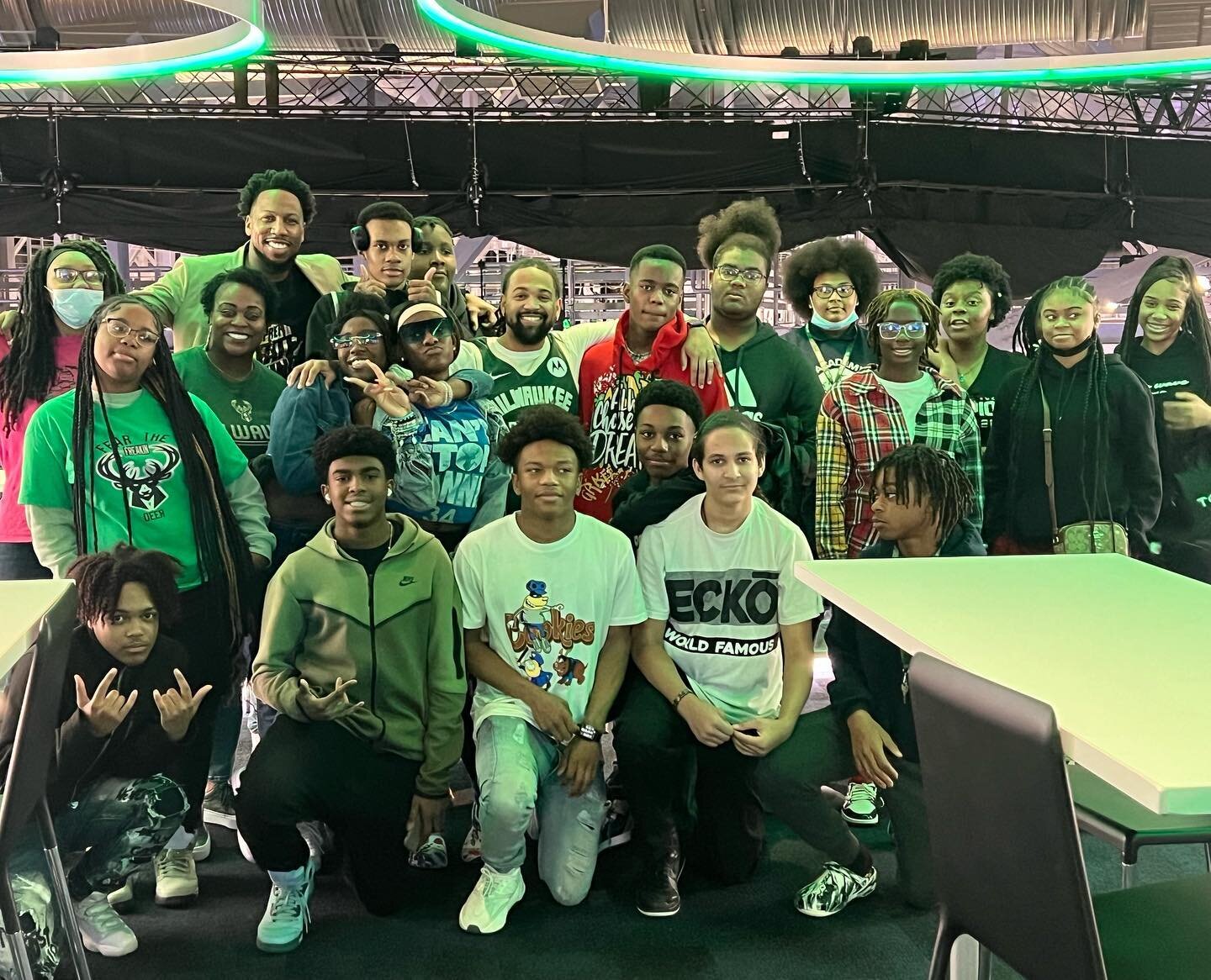 Last Week kicked off the new Mentorship Program being piloted with our Lloyd Street Campus 9th Grade Alumni hosted by the Milwaukee Bucks. Bucks Scholars Program will focus on Mental Fitness, Career Development, Community Impact and Financial Literac