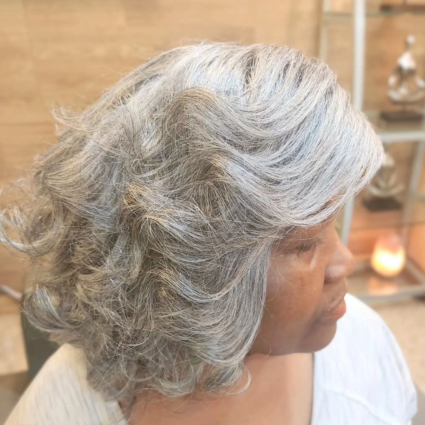 When I say #custom, I mean it.

I'm passionate about creating looks customized to your unique personality and style and enhancing your beauty. 

Book a consultation with me and allow me to put on a smile 😁 on your face at #nellyswigbeautique 💋

Cus