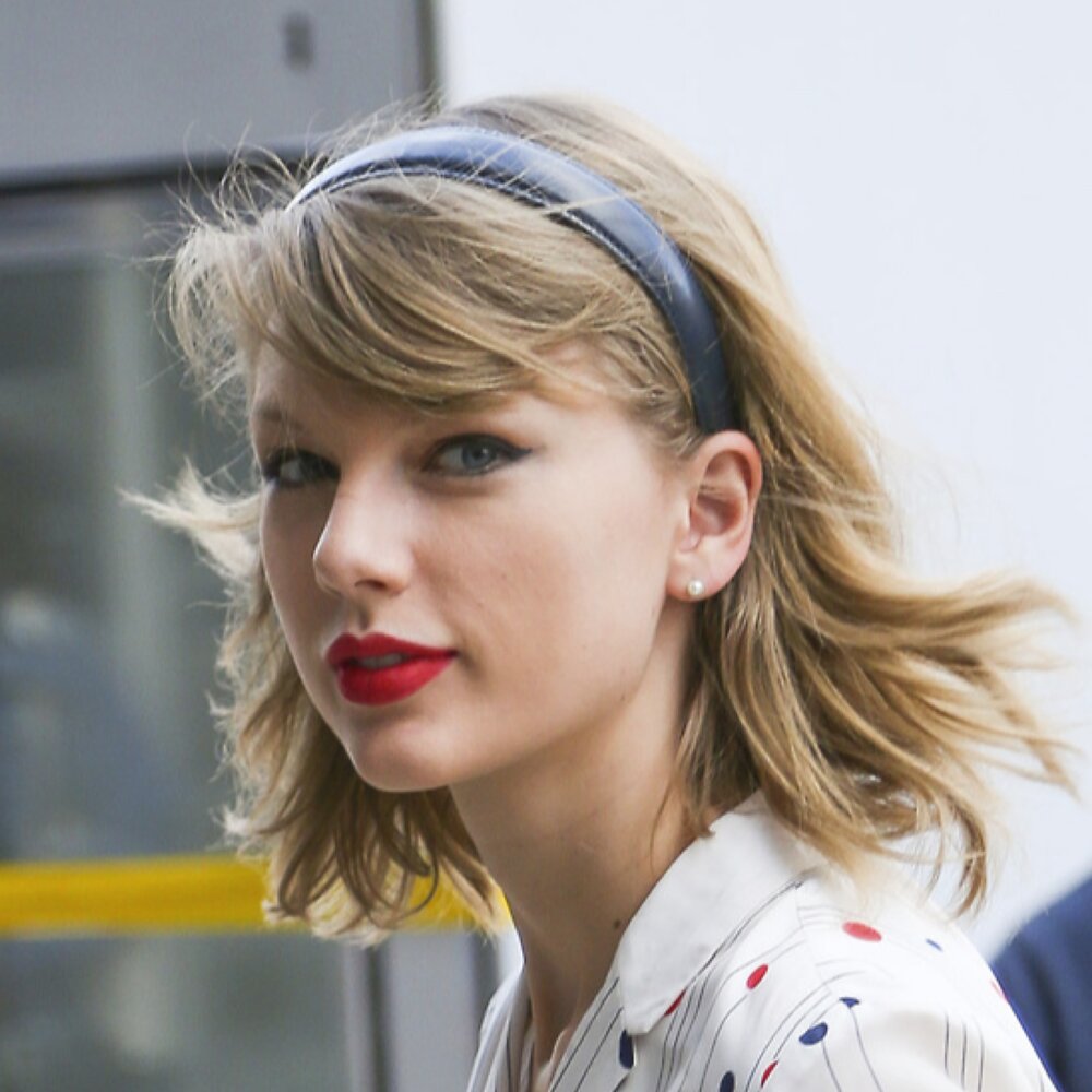 Taylor Swift, Accessories