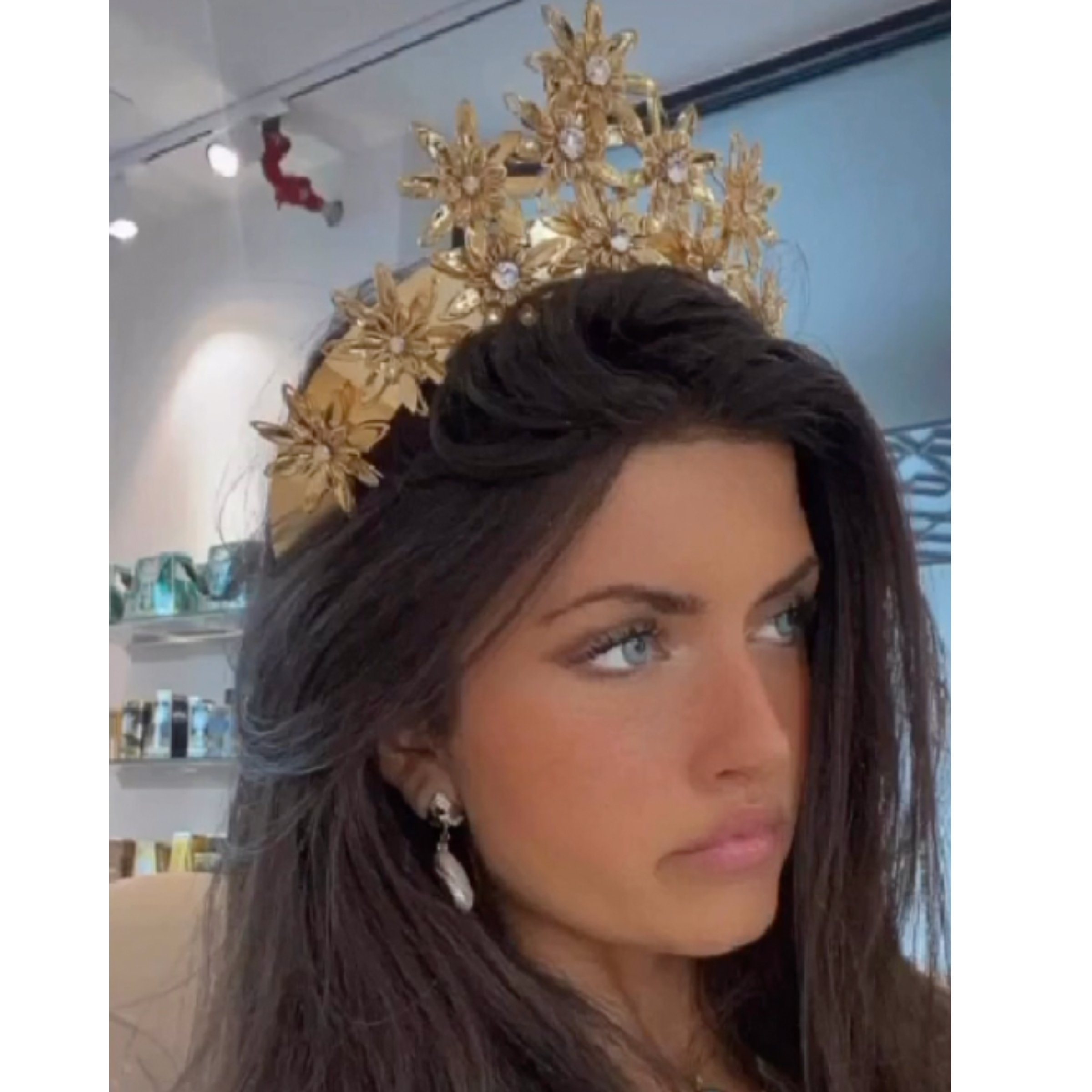 1-Angelina_Jordan-Rebirth_of_the_Princess-Dauphines_of_New_York.jpg