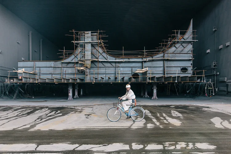 31°35'42.6"N 121°27'12.3"E II — Shanghai Waigaoqiao Shipyard, China
